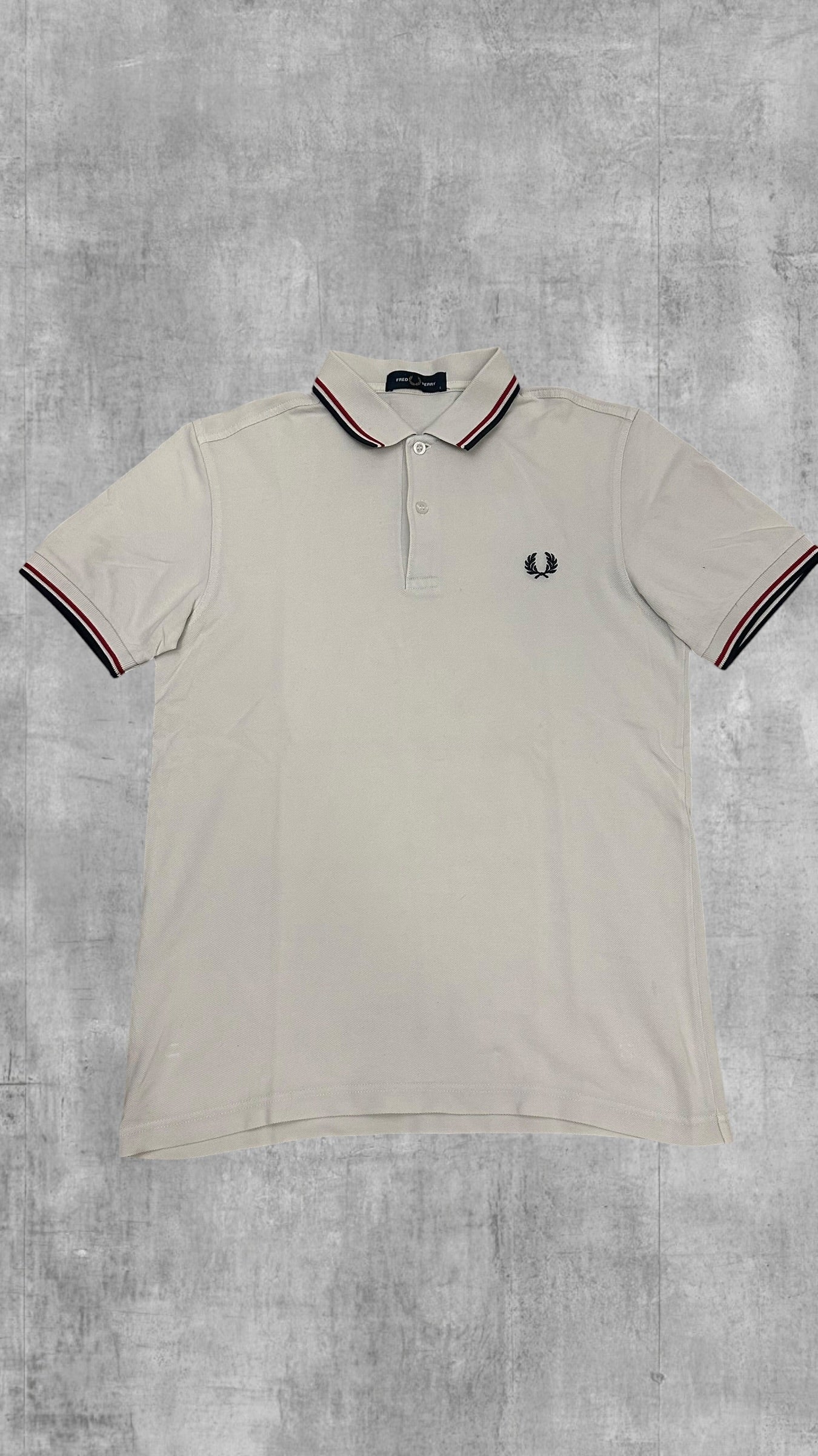 Fred Perry Polo Shirt Weiß Schwarz Rot S
