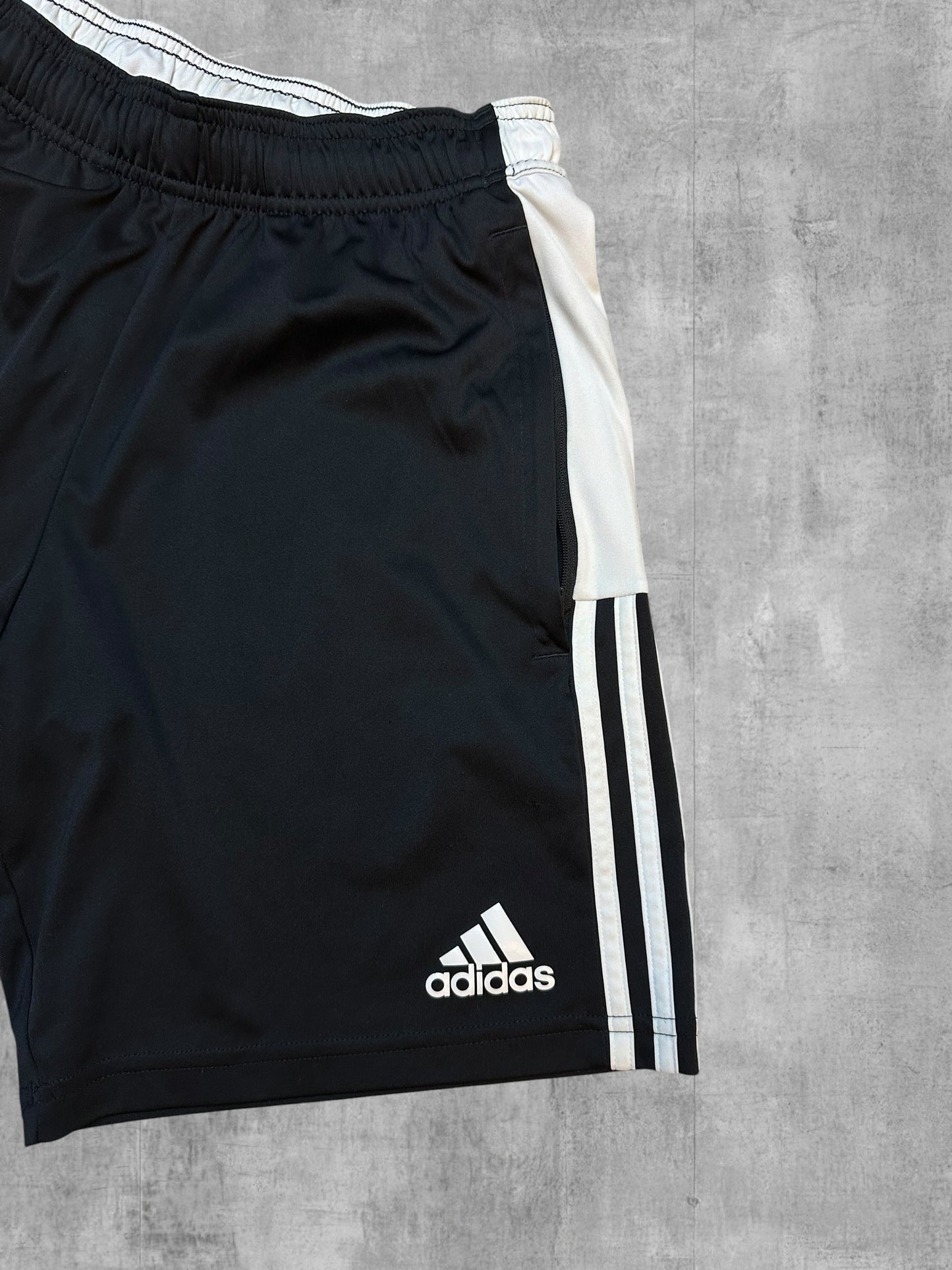 Adidas Shorts Schwarz S
