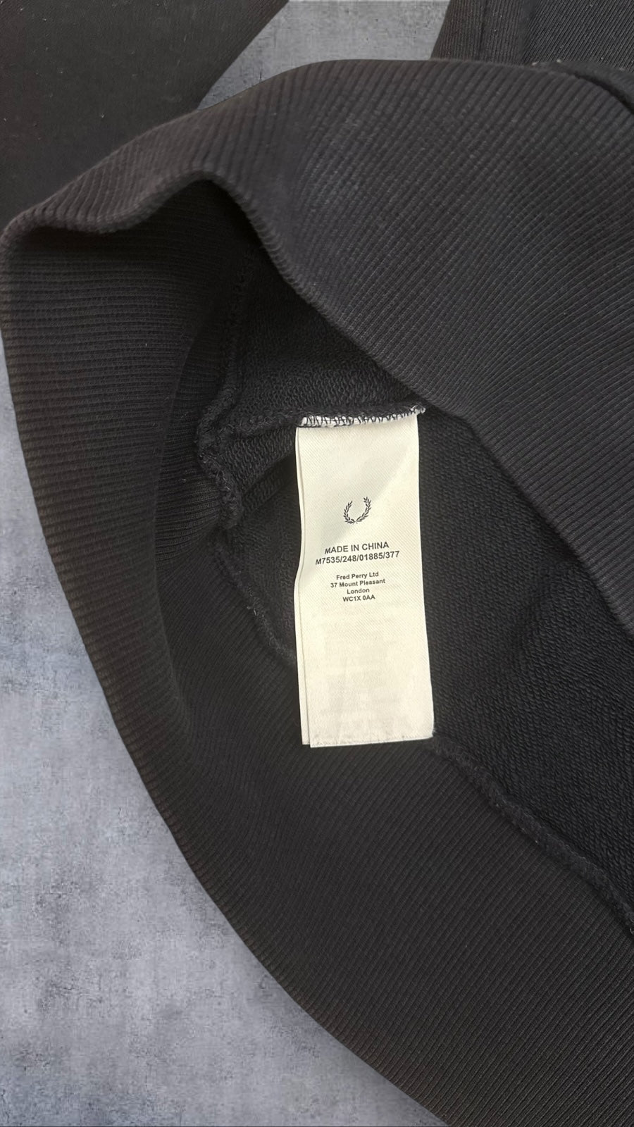 Fred Perry Sweatshirt Schwarz L