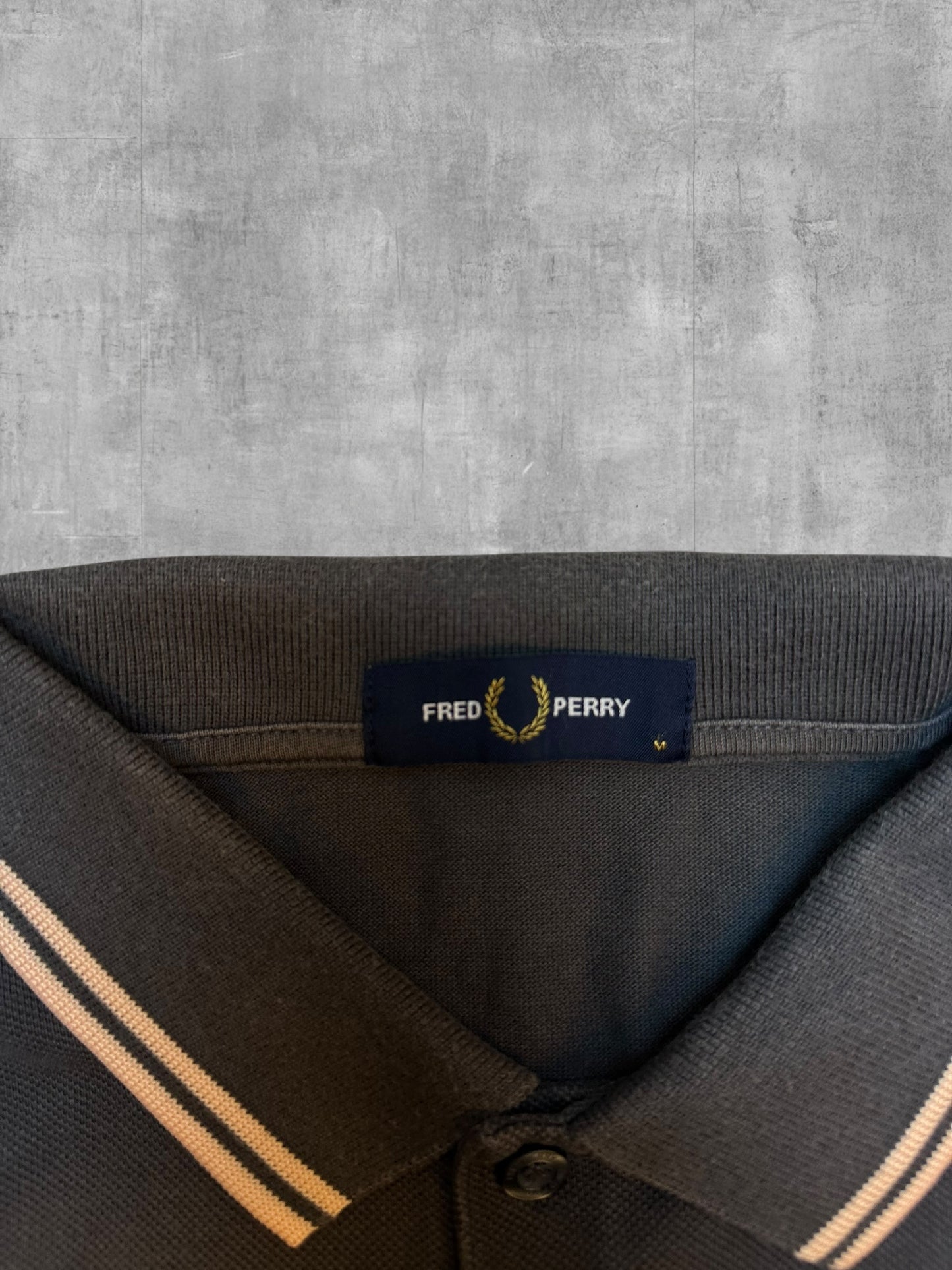 Fred Perry Polo Shirt Grau Beige M