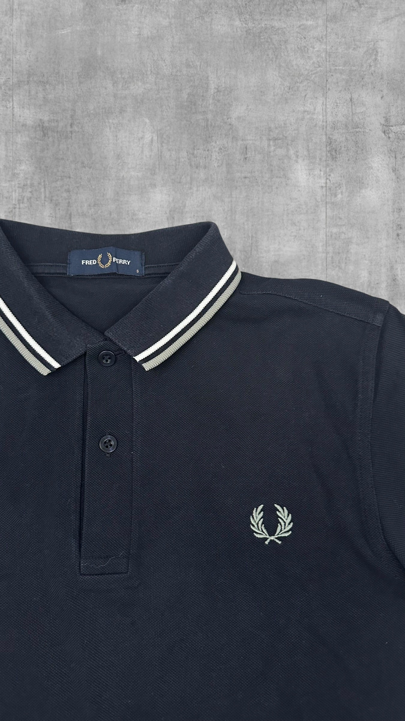 Fred Perry Polo Shirt Schwarz Weiß Hellgrau S