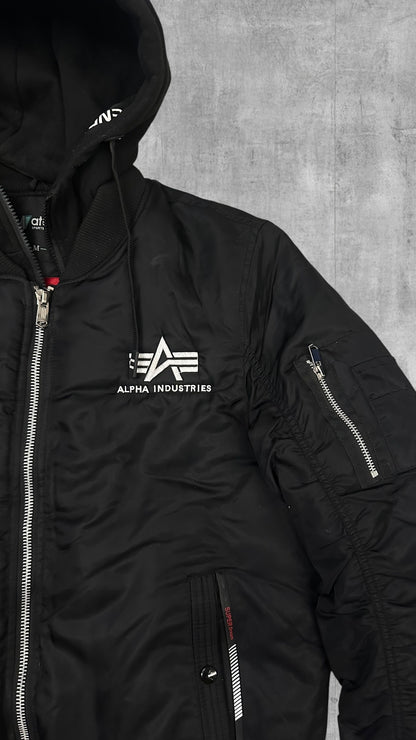 Alpha Industries Bomberjacke Schwarz mit flexibler innerer Kapuzenjacke M