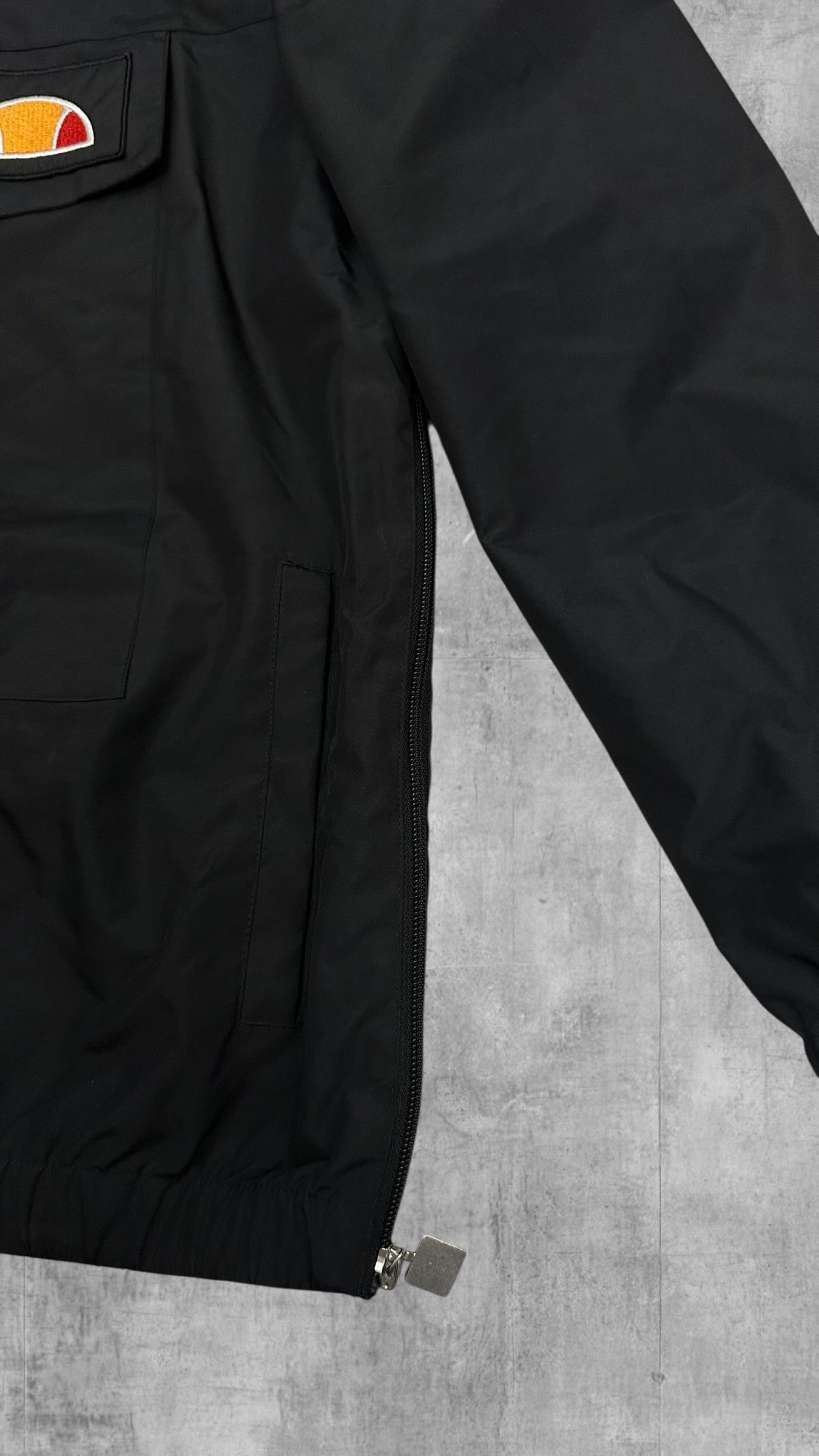 Ellesse Windbreaker Schwarz M