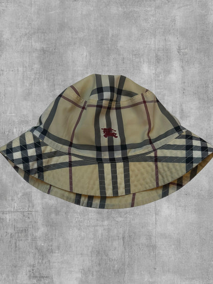 Burberry Vintage Hut S