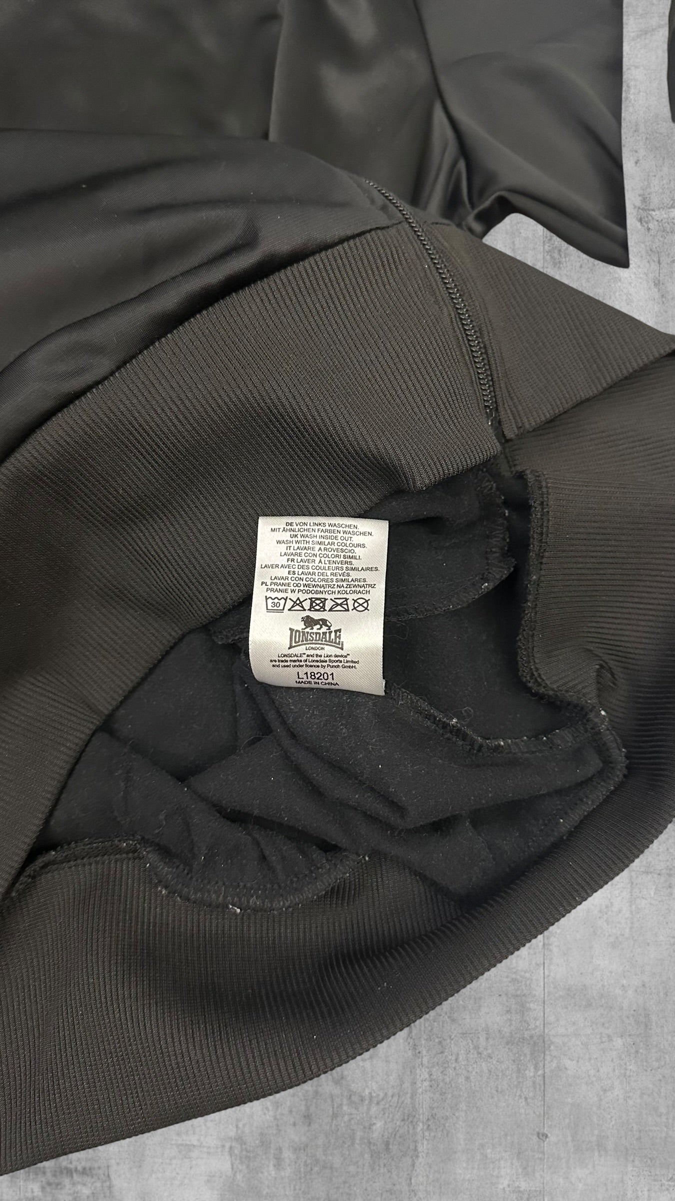 Lonsdale London Trainingsjacke Taped Schwarz Weiß M