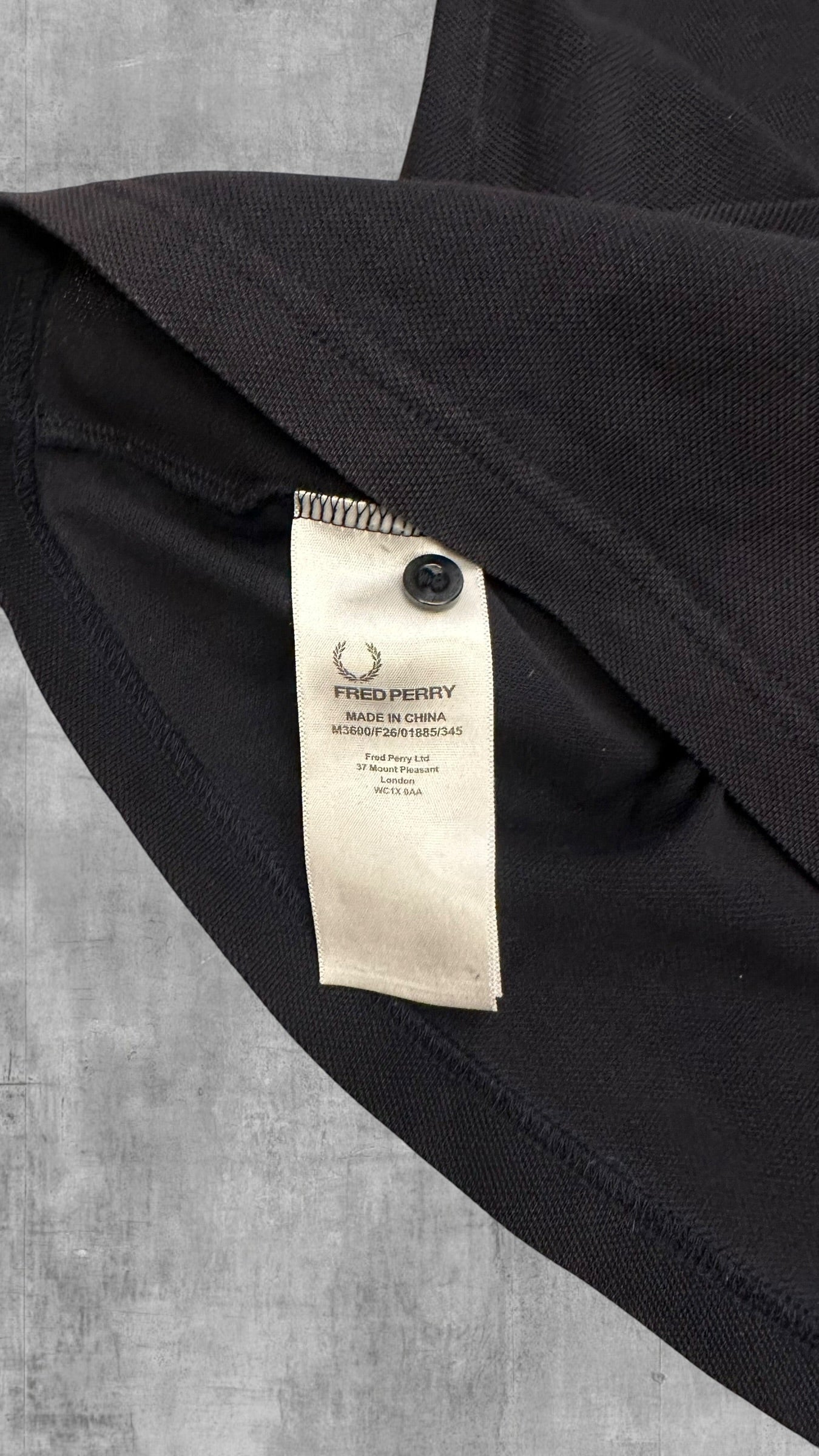 Fred Perry Polo Shirt Schwarz Gold L