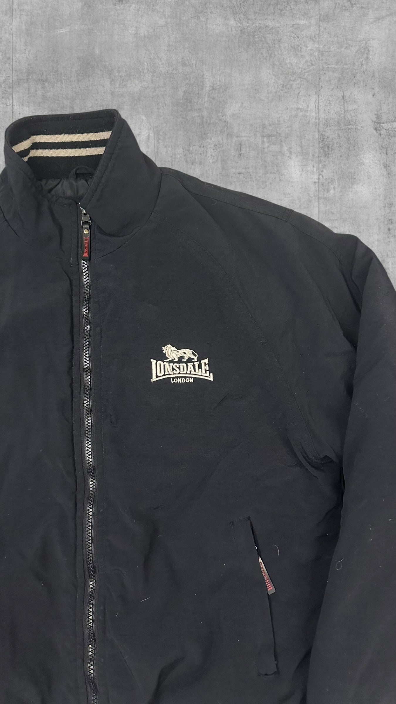 Lonsdale London Bomberjacke Regenjacke Schwarz Backprint M