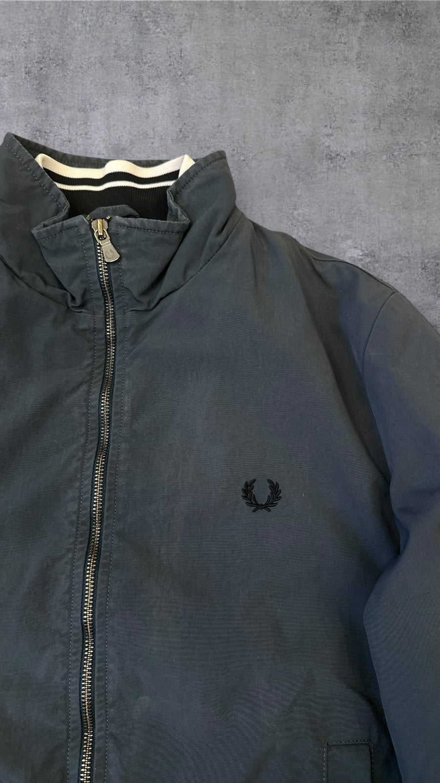 Fred Perry Bomberjacke Grau L
