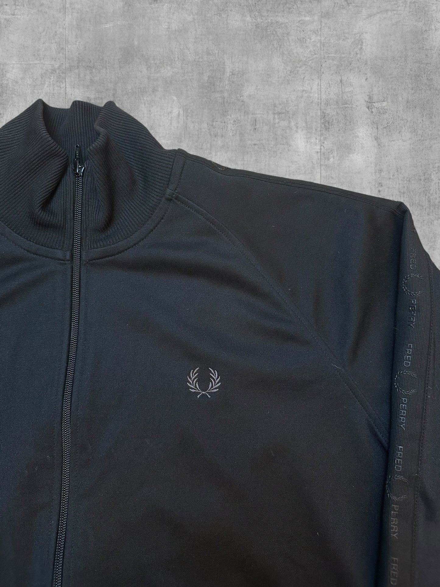 Fred Perry Trainingsjacke Taped Black on Black L (sehr selten)