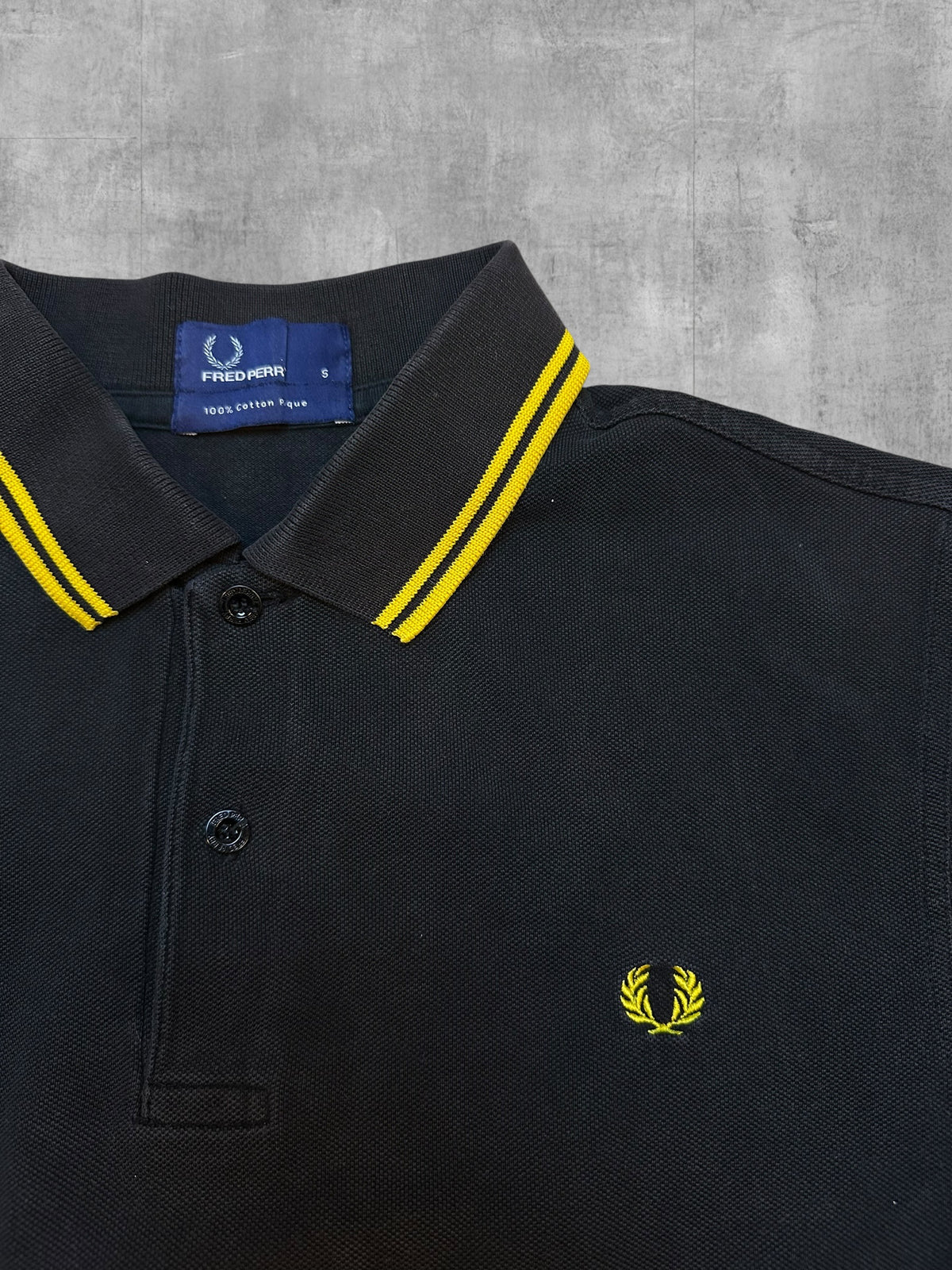 Fred Perry Polo Shirt Schwarz Gelb S