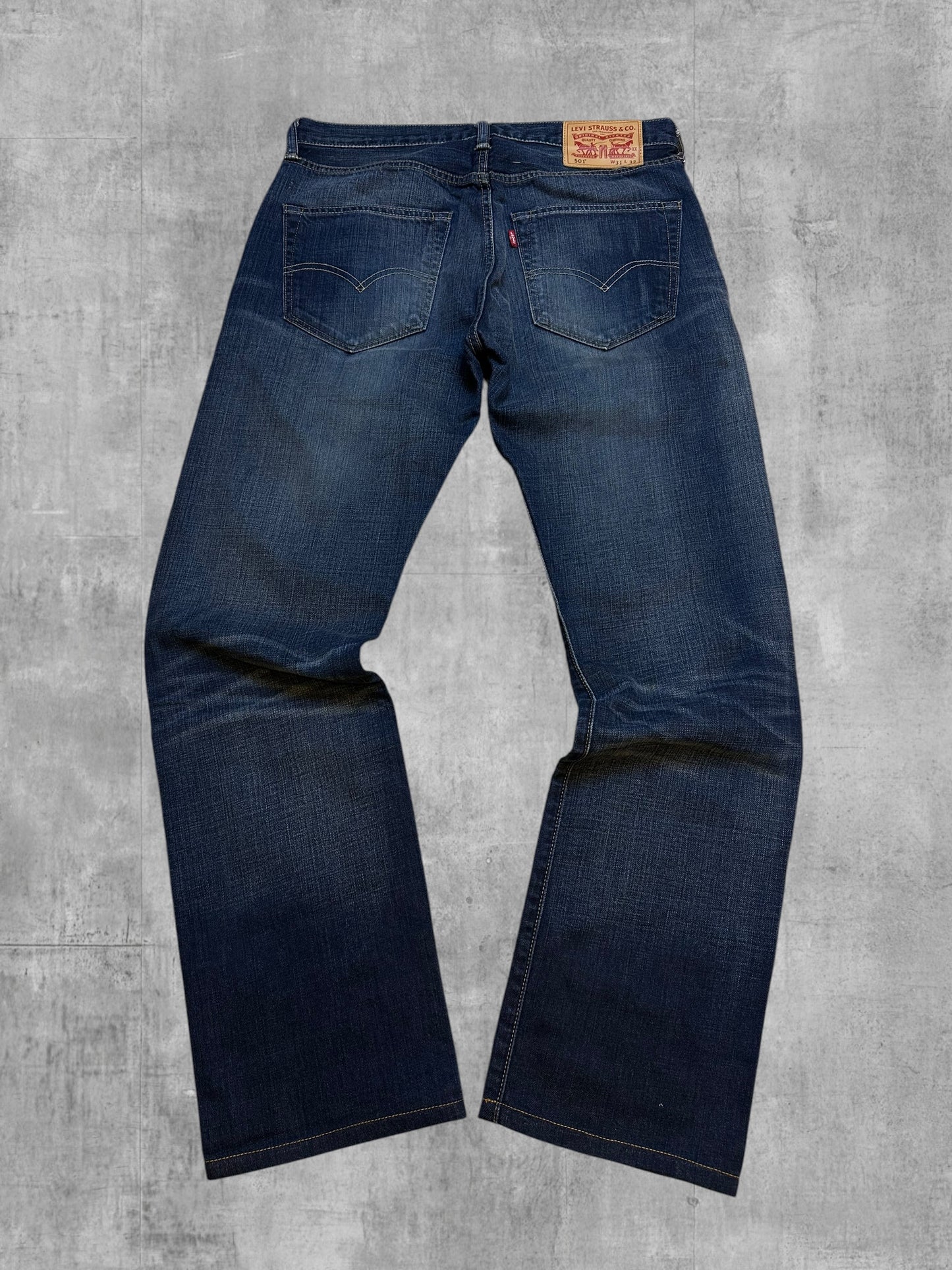 Levi's 501 Jeans Dunkelblau W31 L30 gekürzt