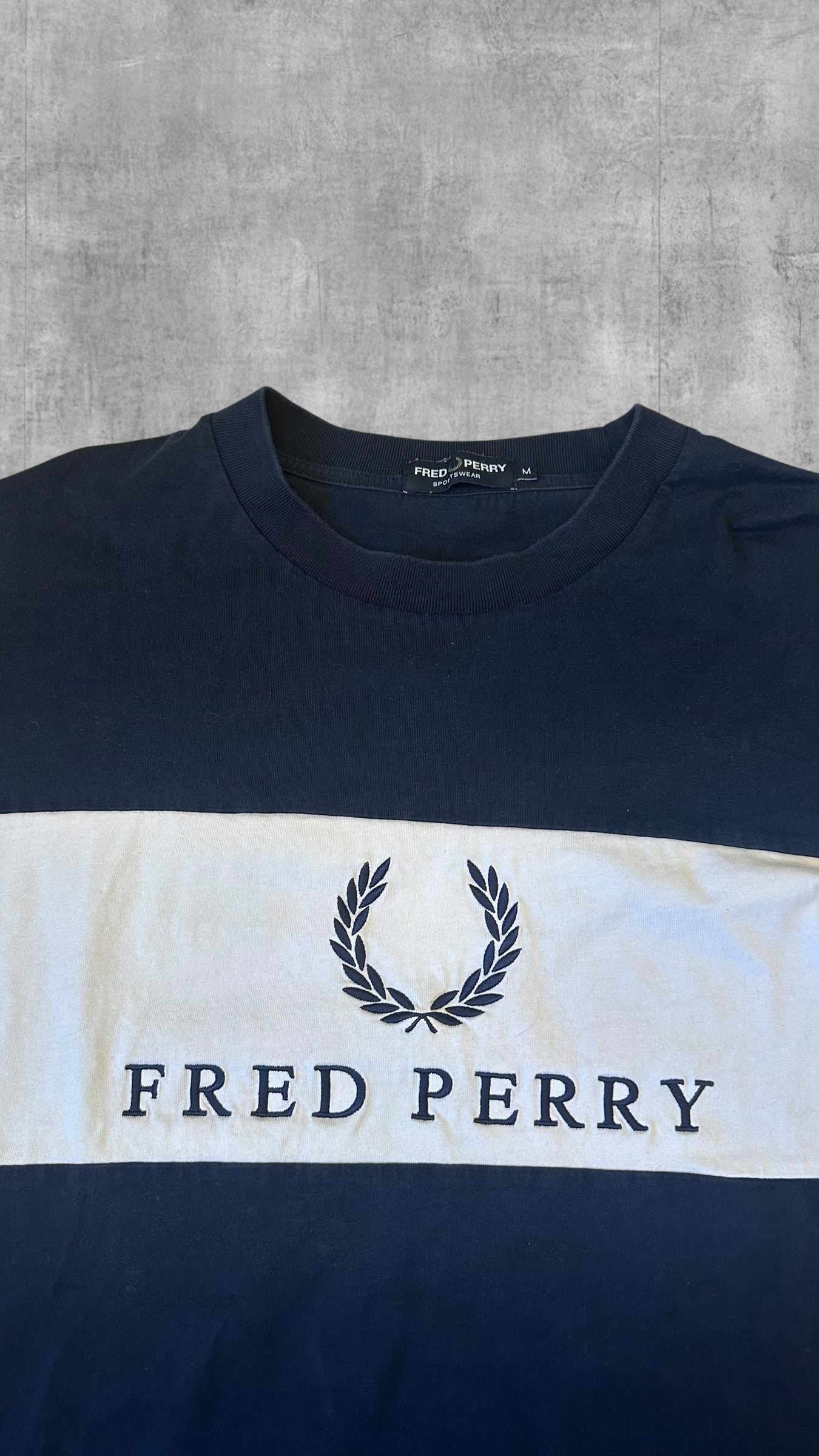 Fred Perry Longsleeve T-shirt Sweatshirt Navy Blau Weiß M