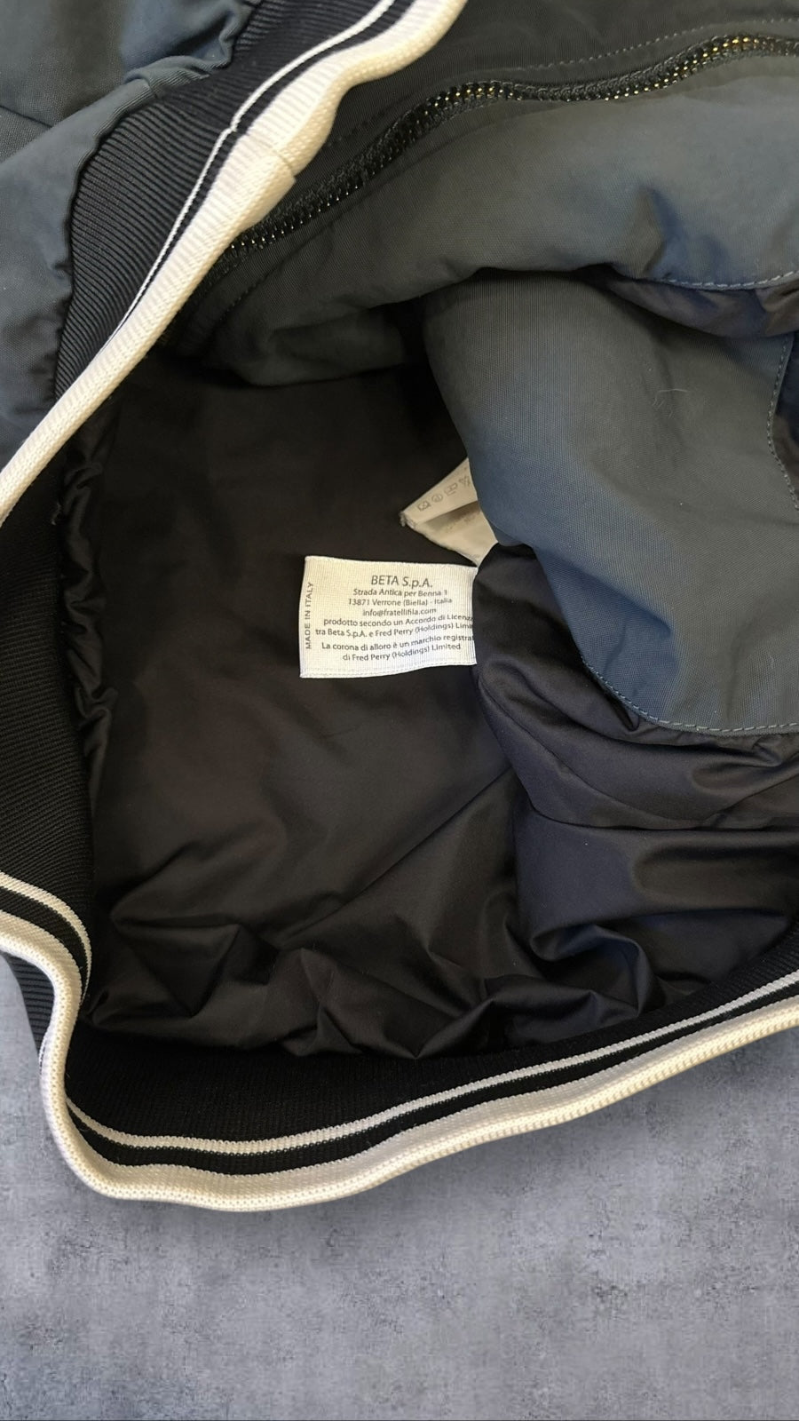 Fred Perry Bomberjacke Grau L