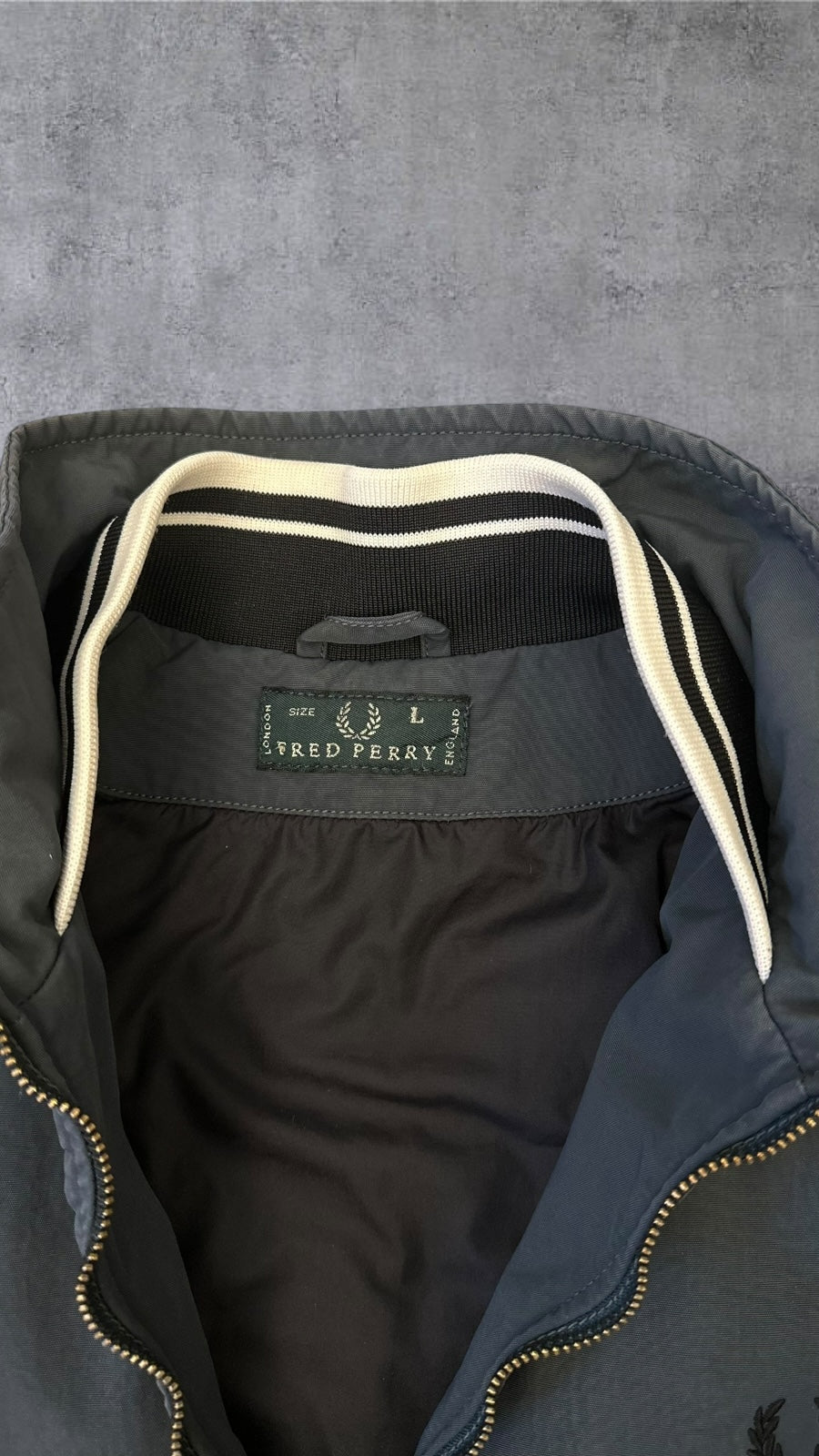 Fred Perry Bomberjacke Grau L