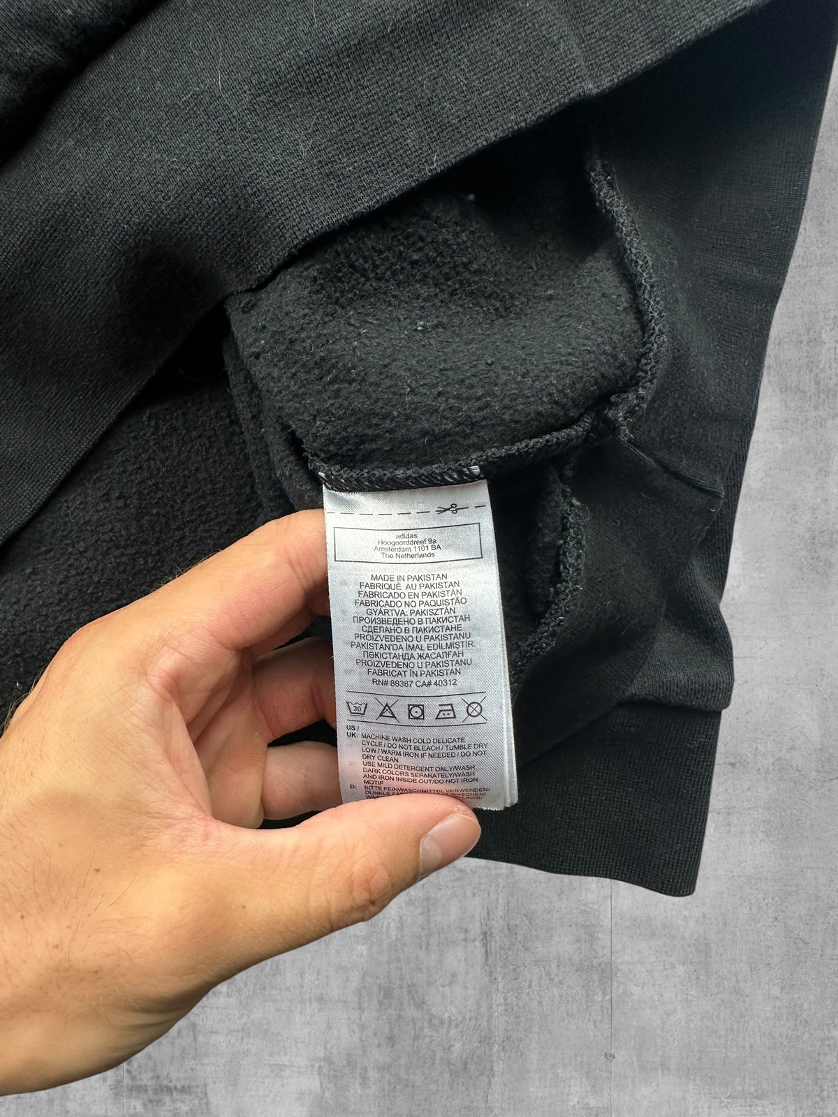 Adidas Sweatshirt Schwarz Weiß M