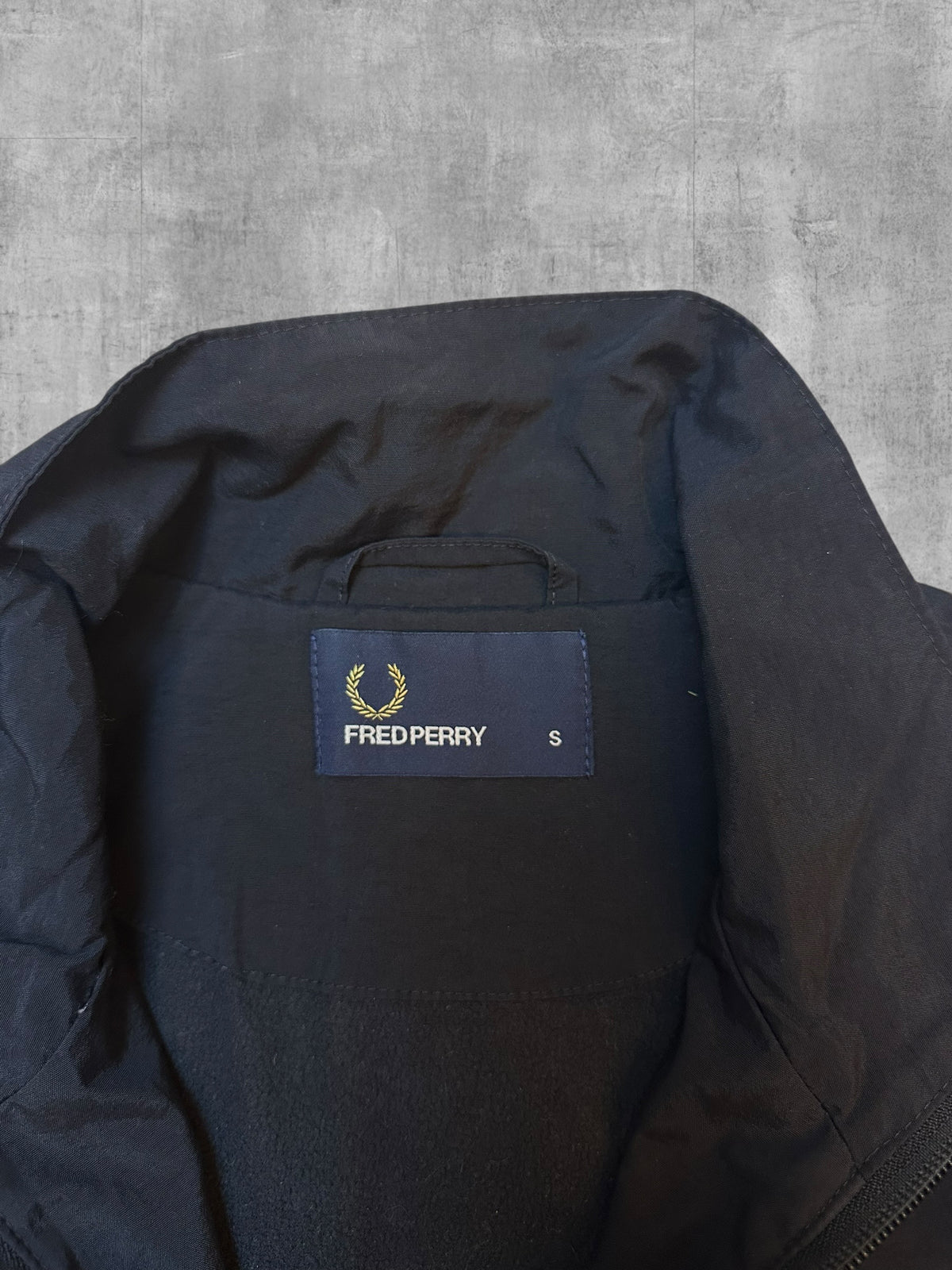 Fred Perry Bomberjacke Regenjacke Gefüttert Schwarz Gold S