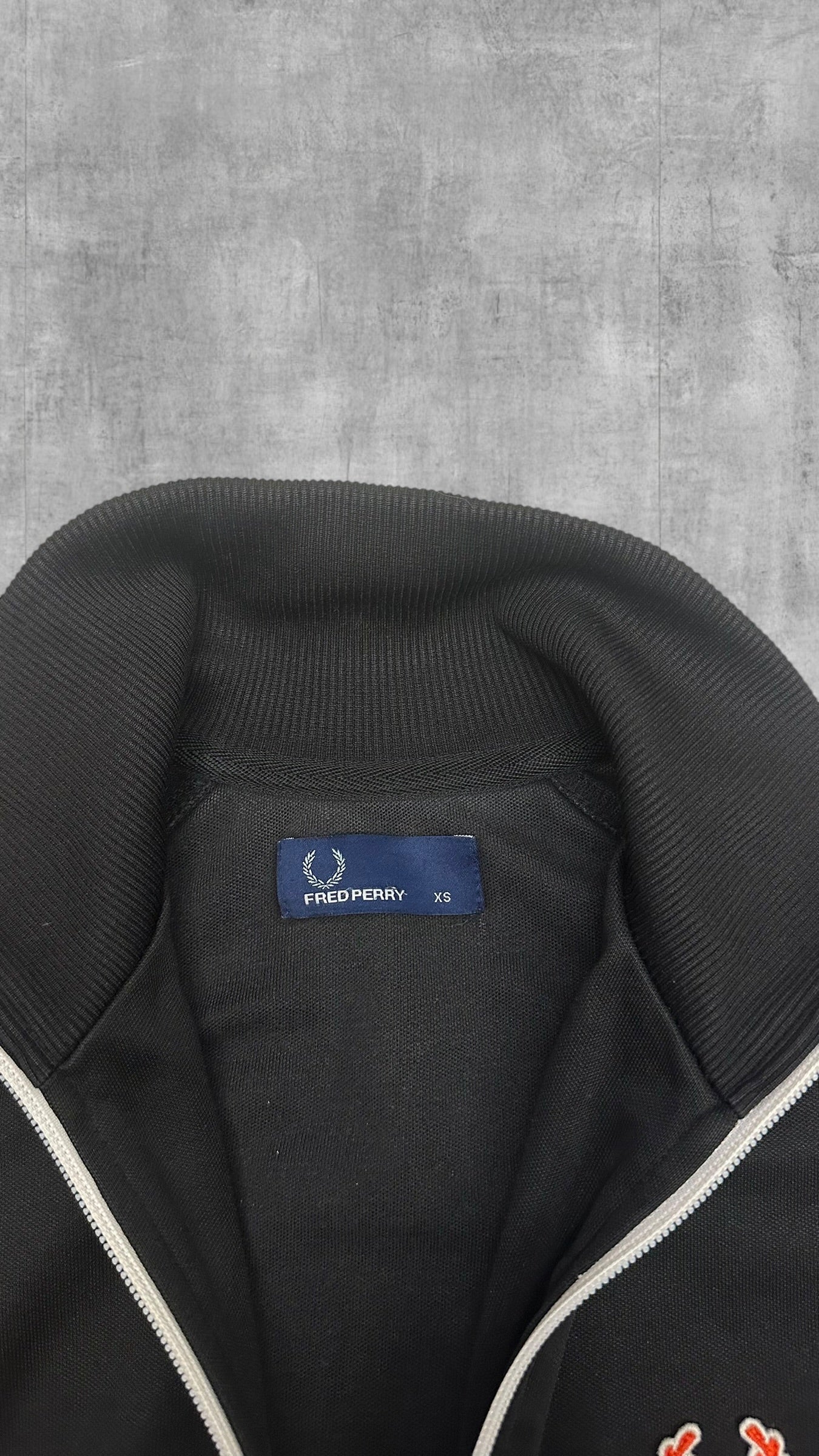 Vintage Fred Perry Trainingsjacke Taped Zip Jacke Schwarz Rot Weiß M