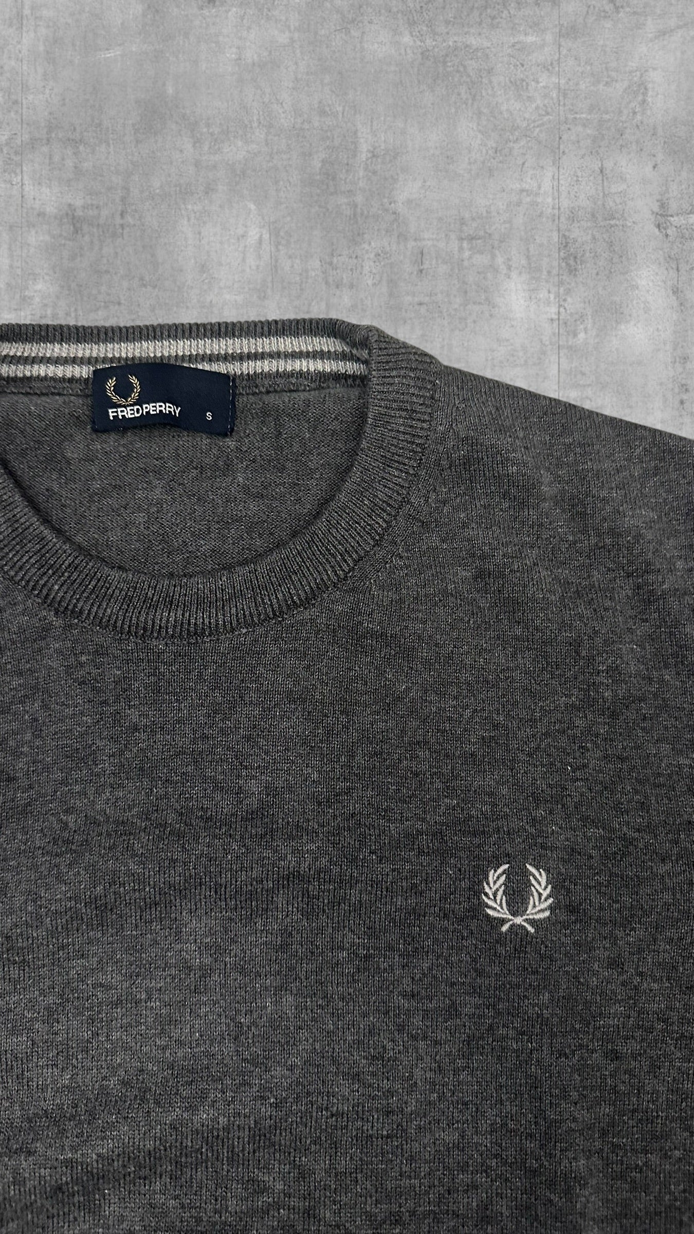 Fred Perry Sweatshirt Grau S
