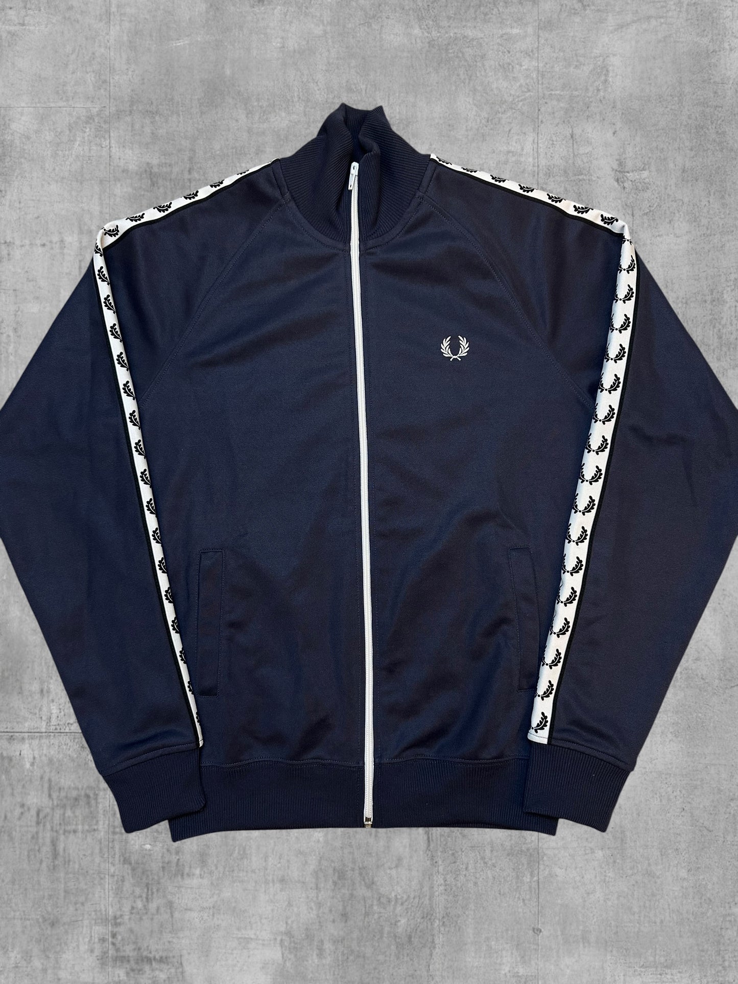 Fred Perry Trainingsjacke Taped Grau Weiß S