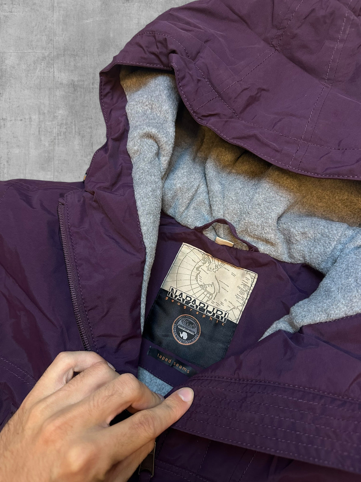 Napapijri Jacke Windbreaker gefüttert Weinrot M