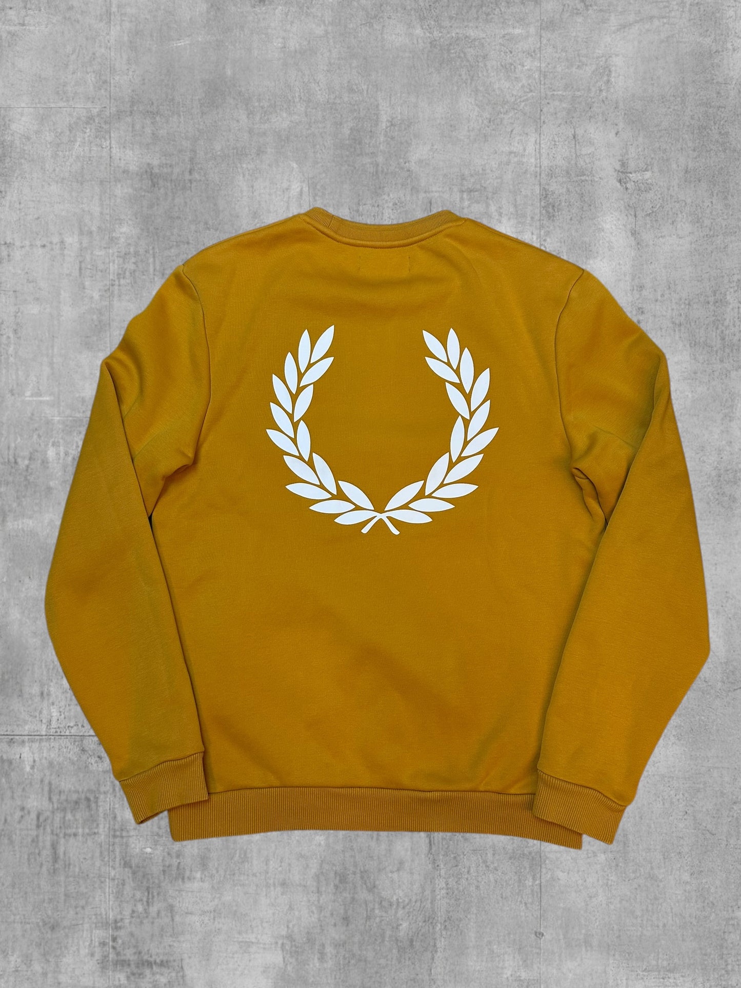 Fred Perry Sweatshirt Backprint Ocker S