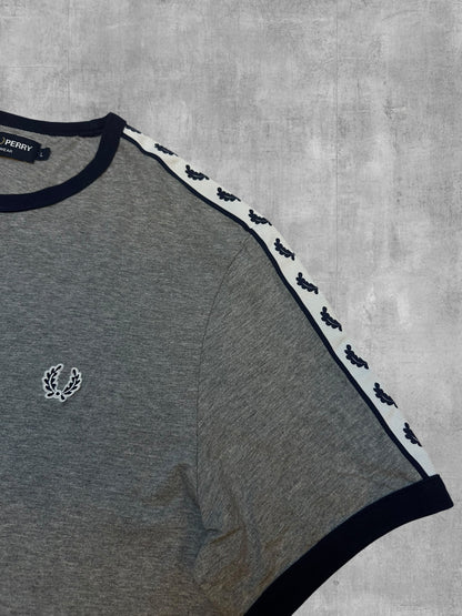 Fred Perry T-shirt Taped Grau L
