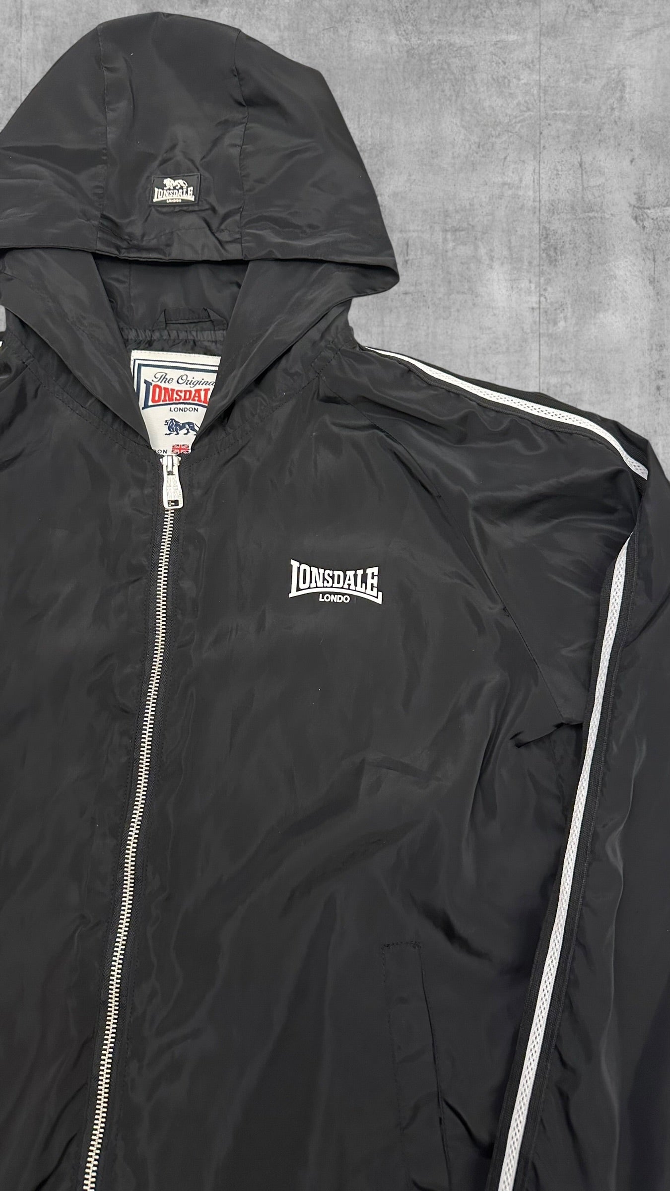Lonsdale London Windbreaker taped Schwarz M