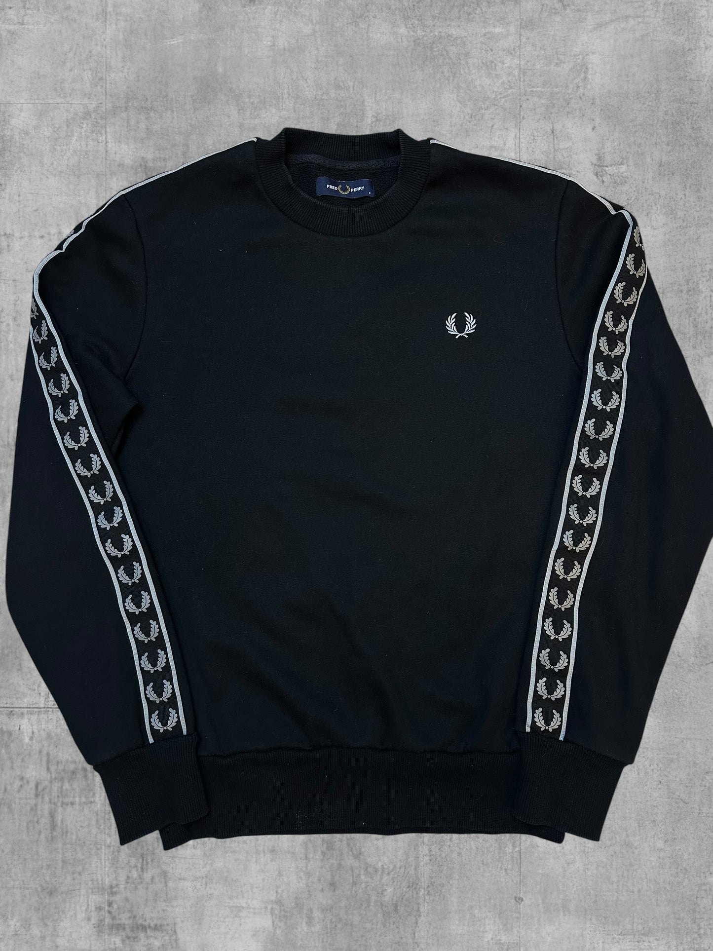 Fred Perry Sweatshirt taped Schwarz S