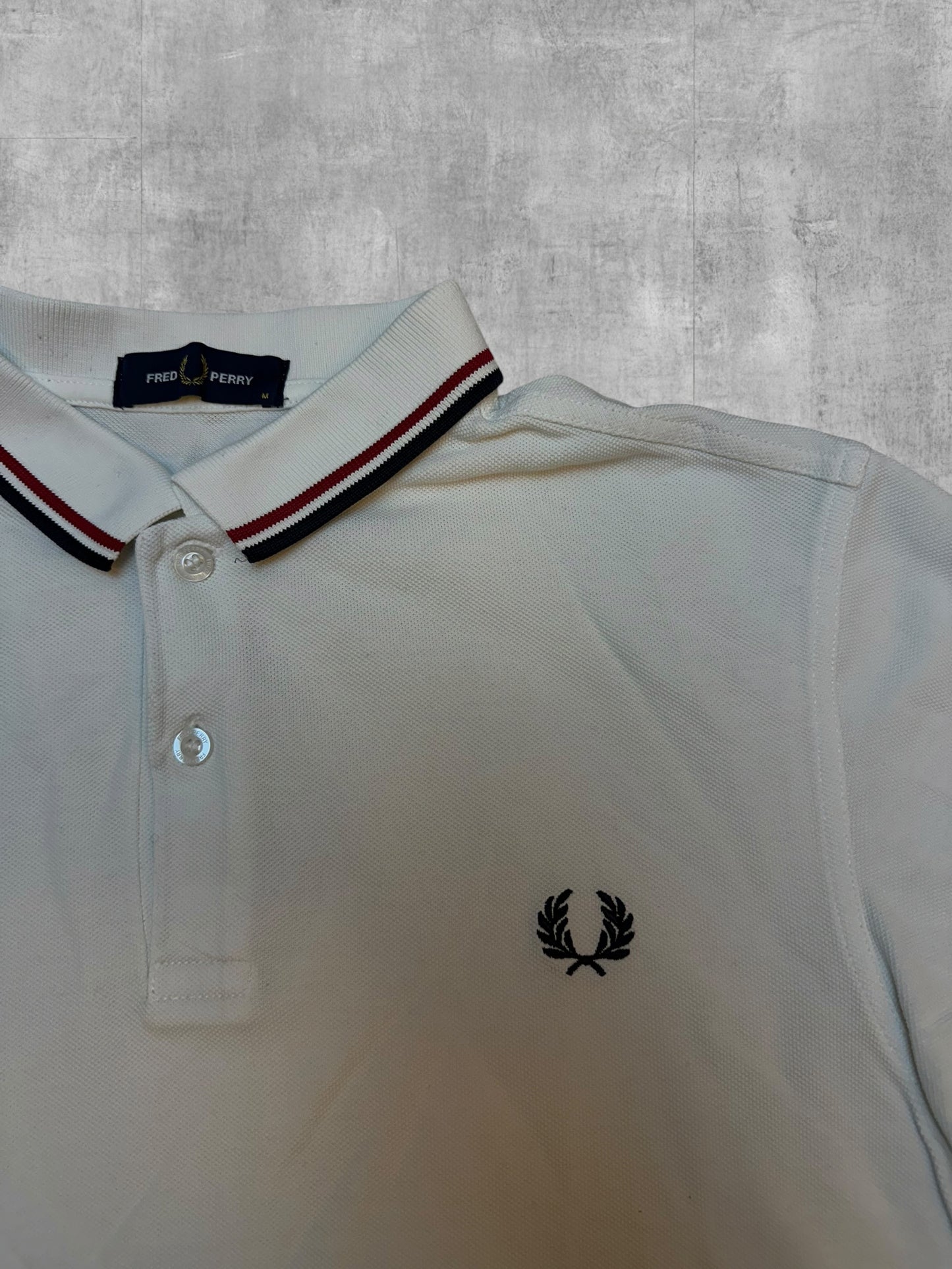Fred Perry Polo Shirt Weiß Rot Schwarz M