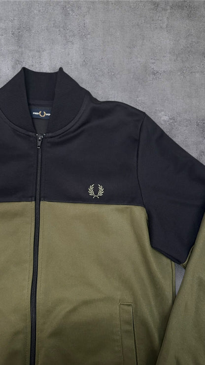 Fred Perry Trainingsjacke Taped Zip Jacke Khaki Schwarz S