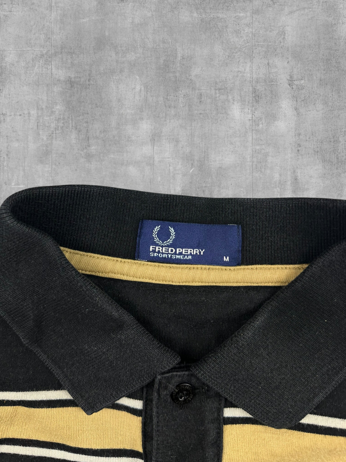 Fred Perry Polo Shirt Schwarz Gold gestreift M