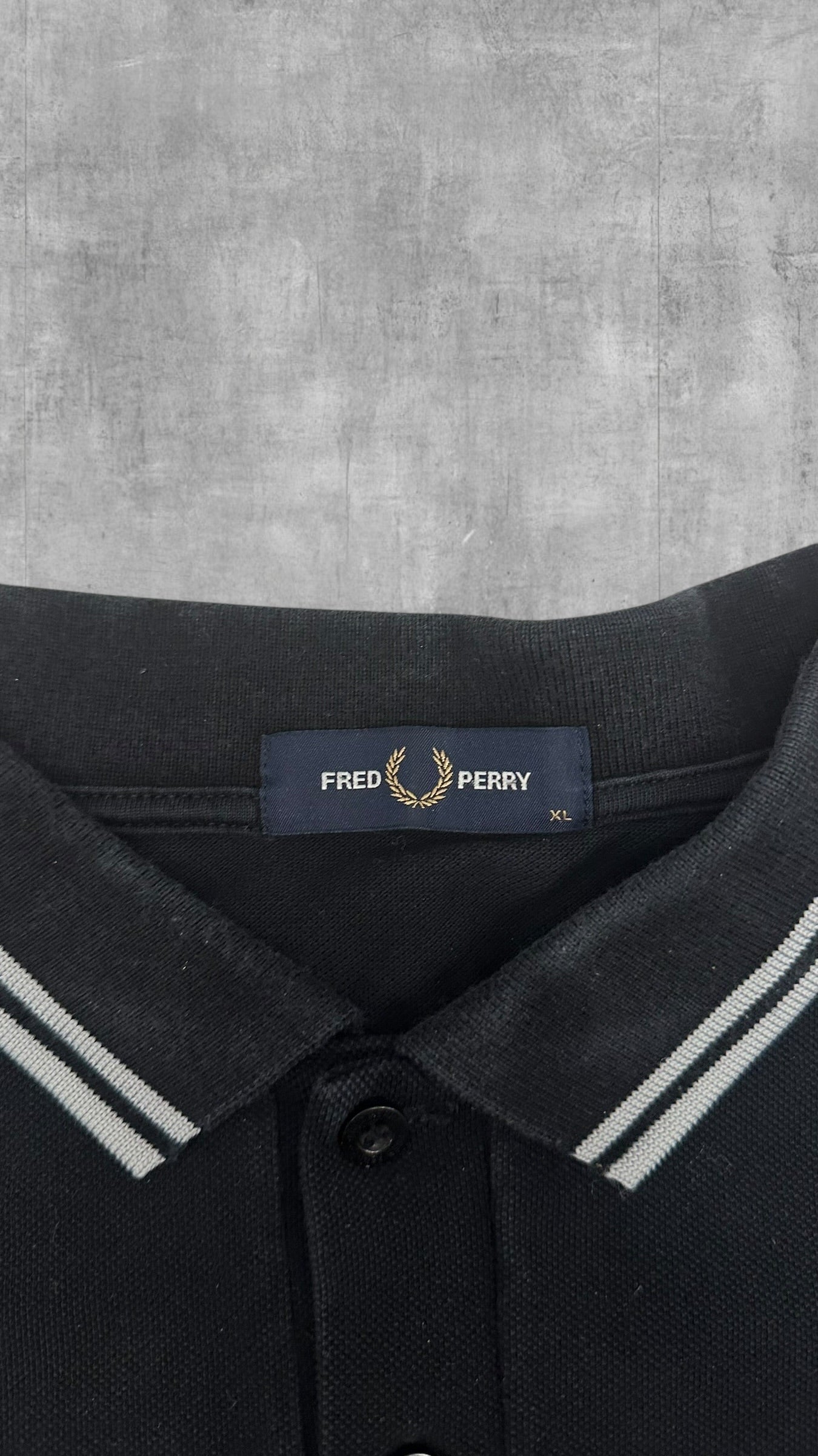 Fred Perry Polo Shirt Schwarz Backprint XL