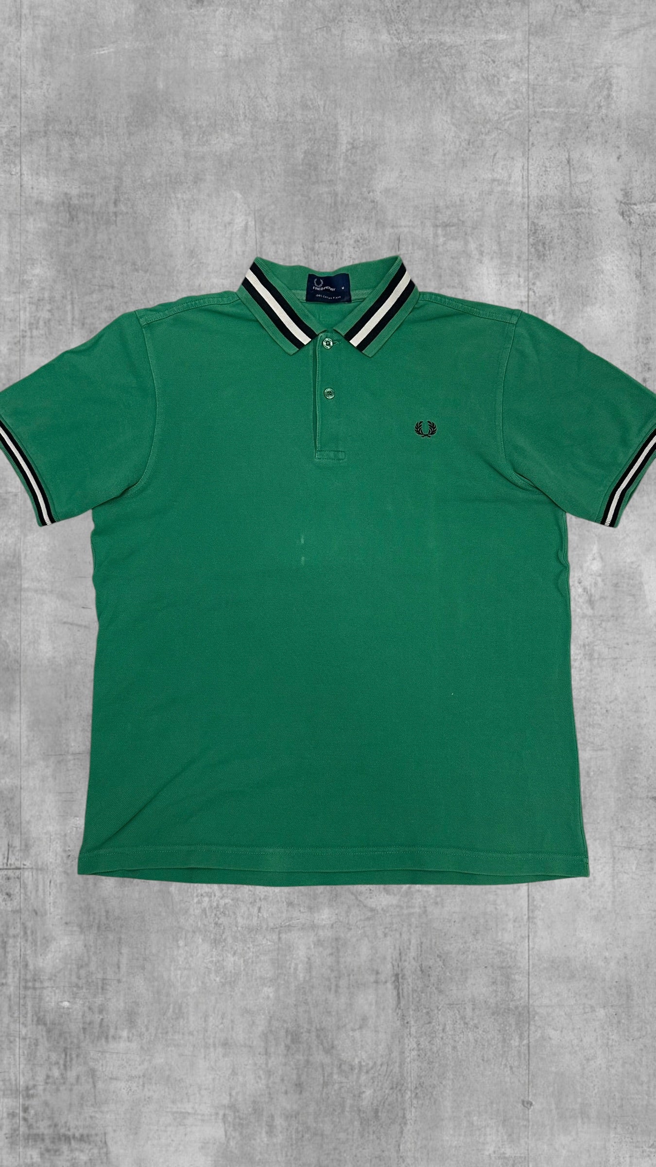 Fred Perry Polo Shirt Grün M