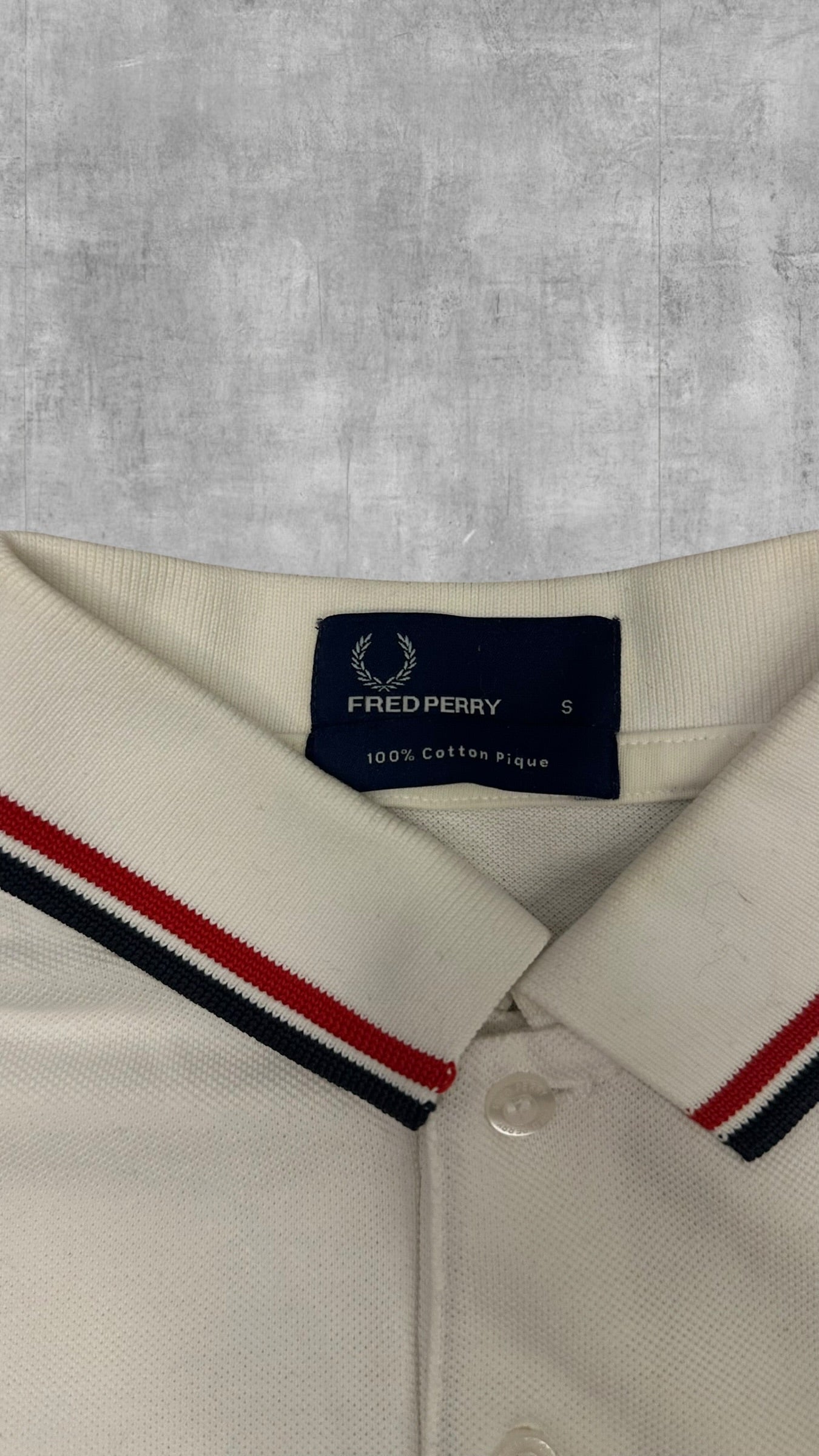 Fred Perry Polo Shirt Weiß Schwarz Rot S