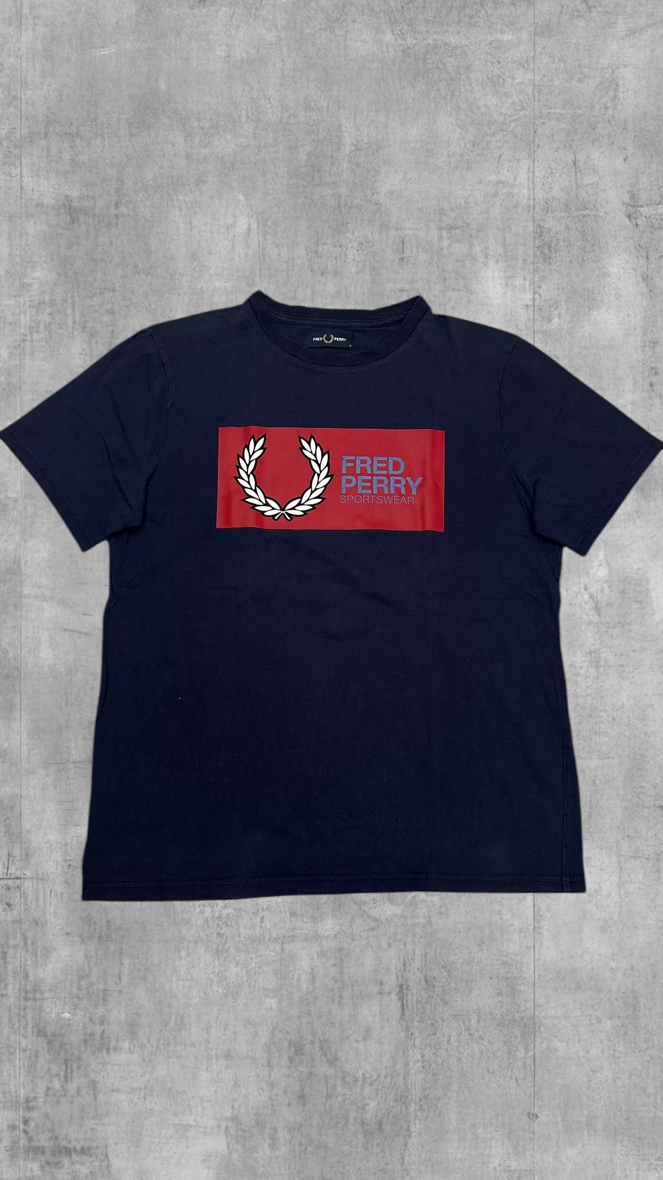 Fred Perry T-shirt Navy Blau Rot M
