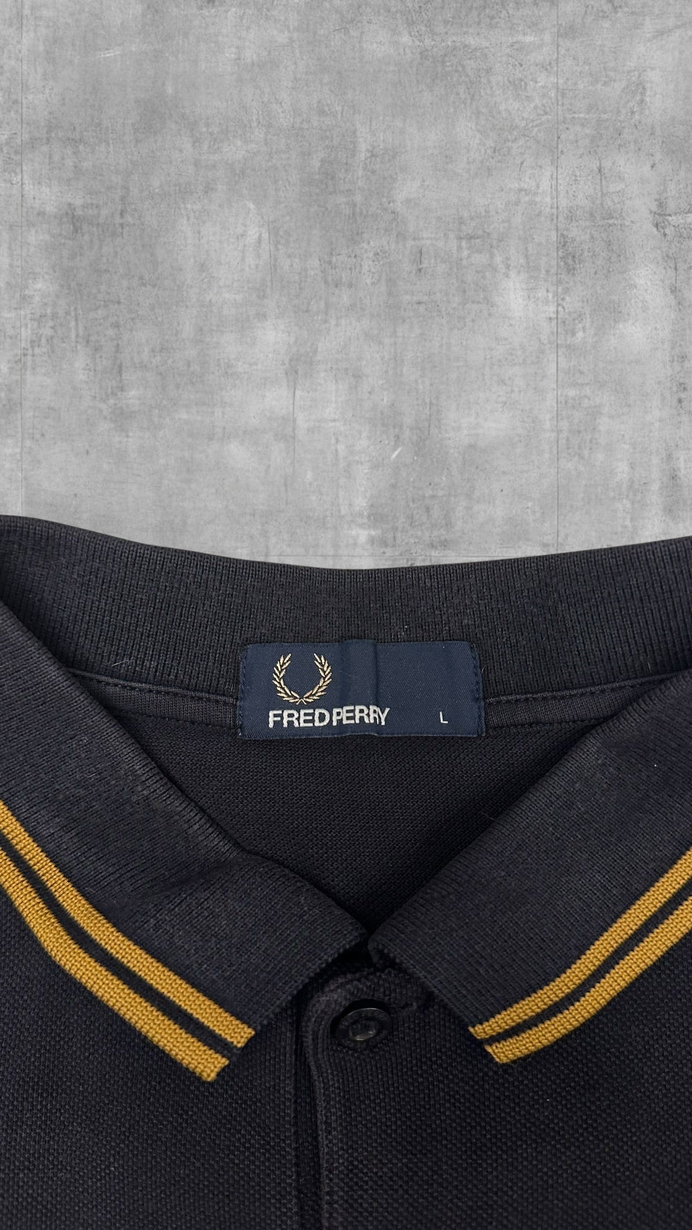 Fred Perry Polo Shirt Schwarz Gold L