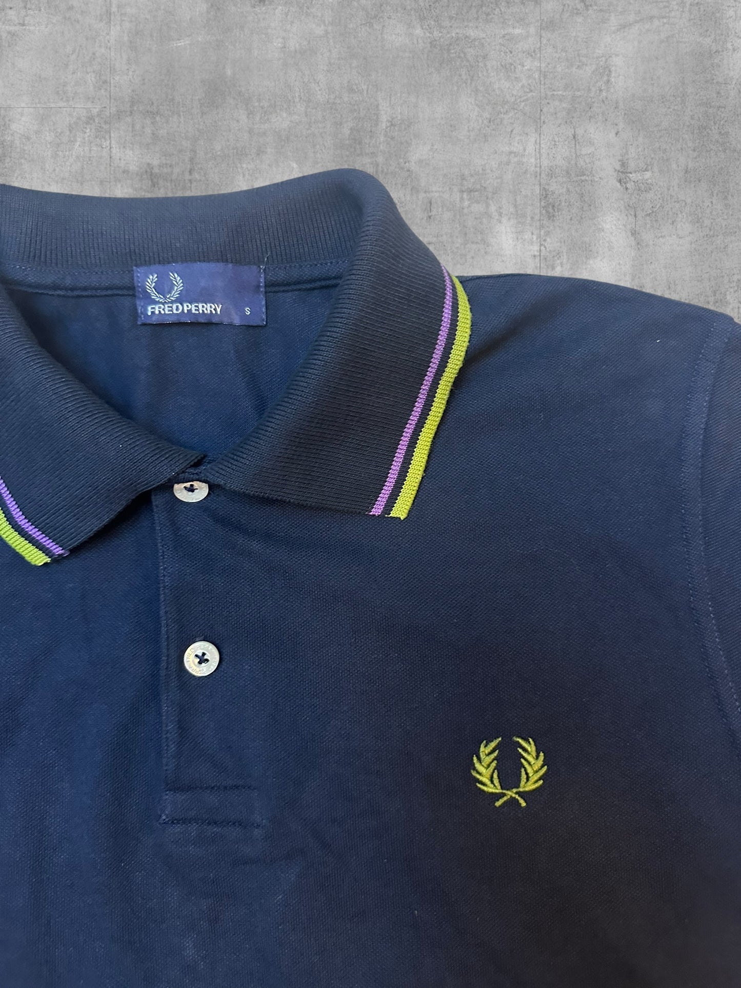 Fred Perry Polo Shirt Schwarzblau Gelb S