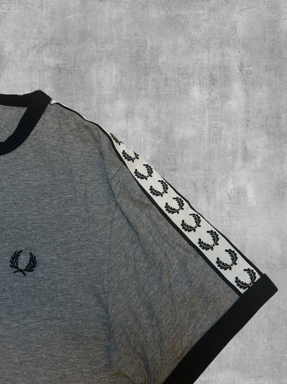 Fred Perry T-Shirt Taped Grau L