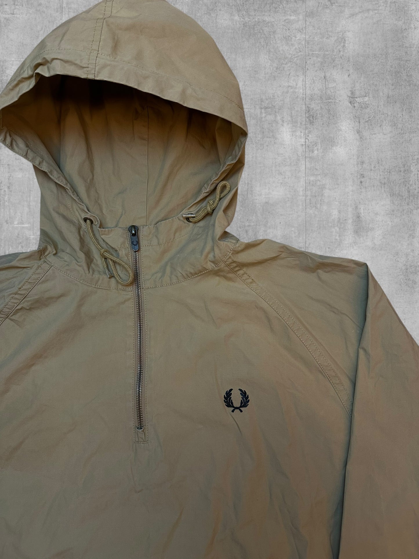 Fred Perry Quarter Zip Windbreaker Regenjacke Beige M
