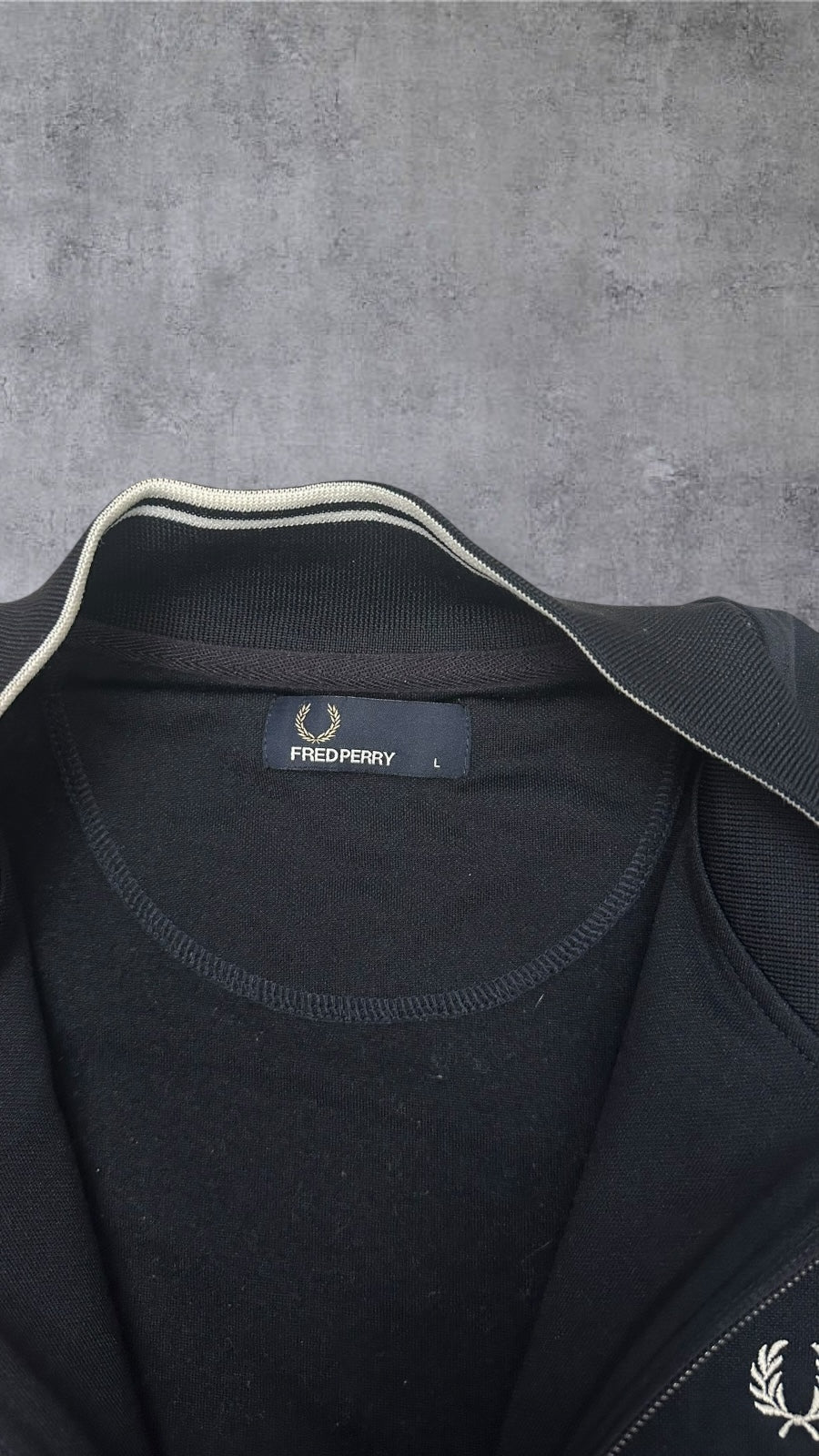Fred Perry Trainingsjacke Zip Jacke Schwarz L