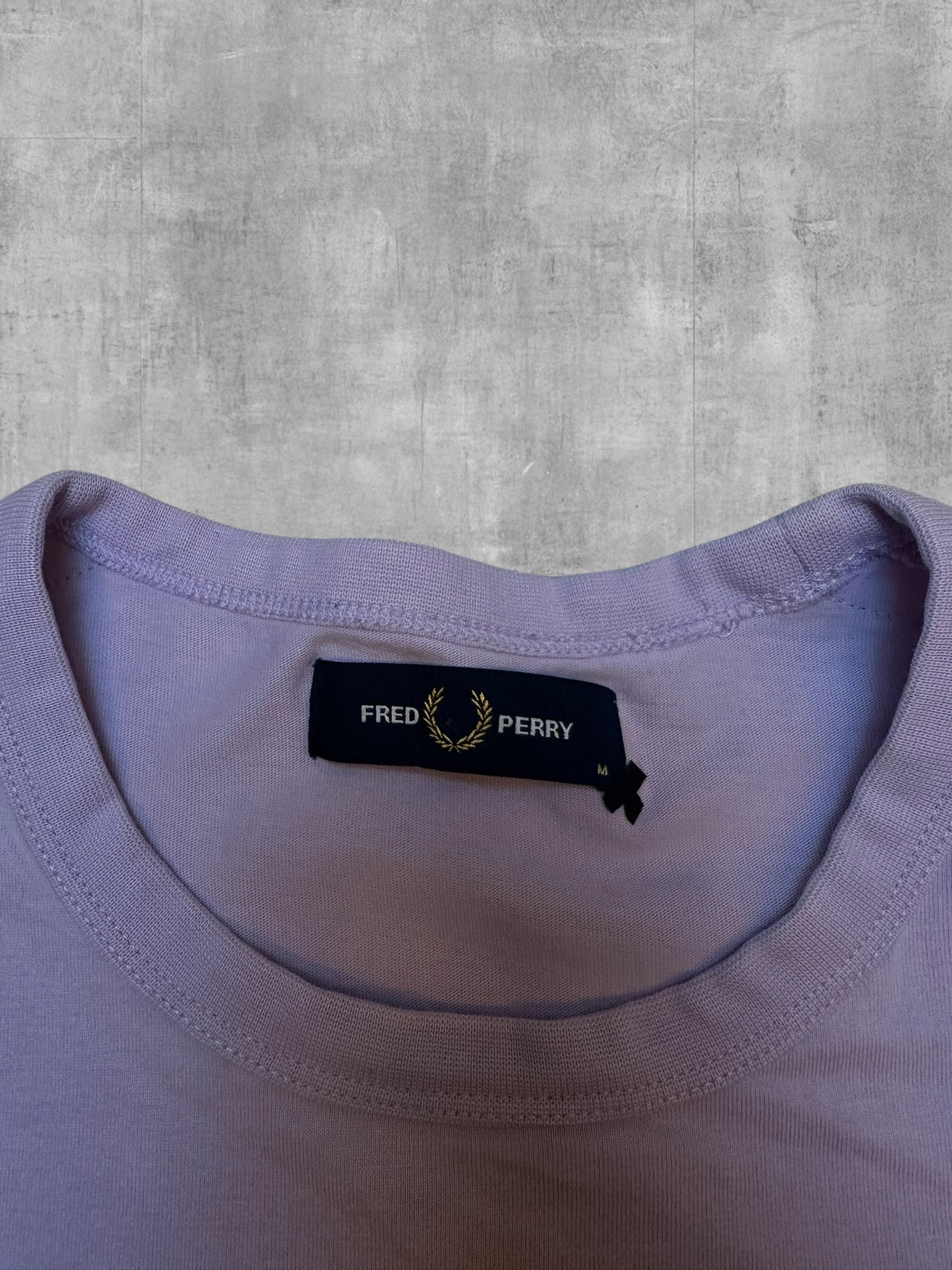 Fred Perry T-shirt Taped Flieder M