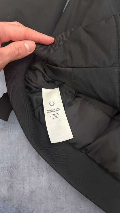 Fred Perry Bomberjacke Regenjacke Schwarz S