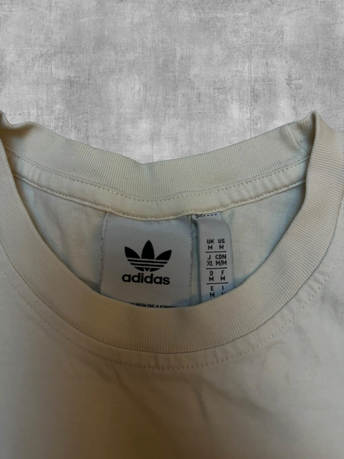 Adidas T-shirt Creme Weiß M