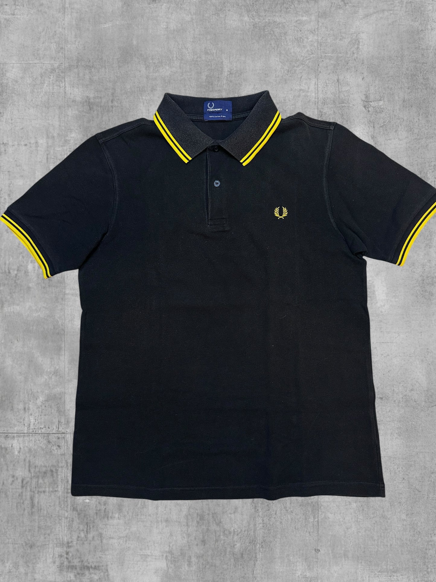 Fred Perry Polo Shirt Schwarz Gelb M
