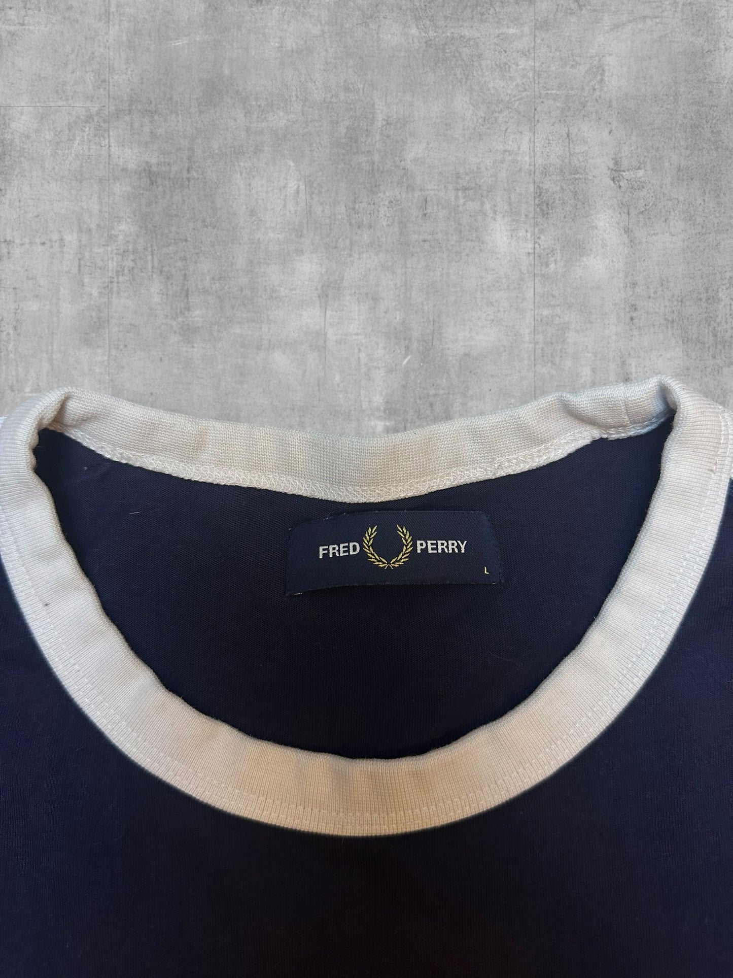 Fred Perry T-Shirt Taped Navy Blau Weiß L