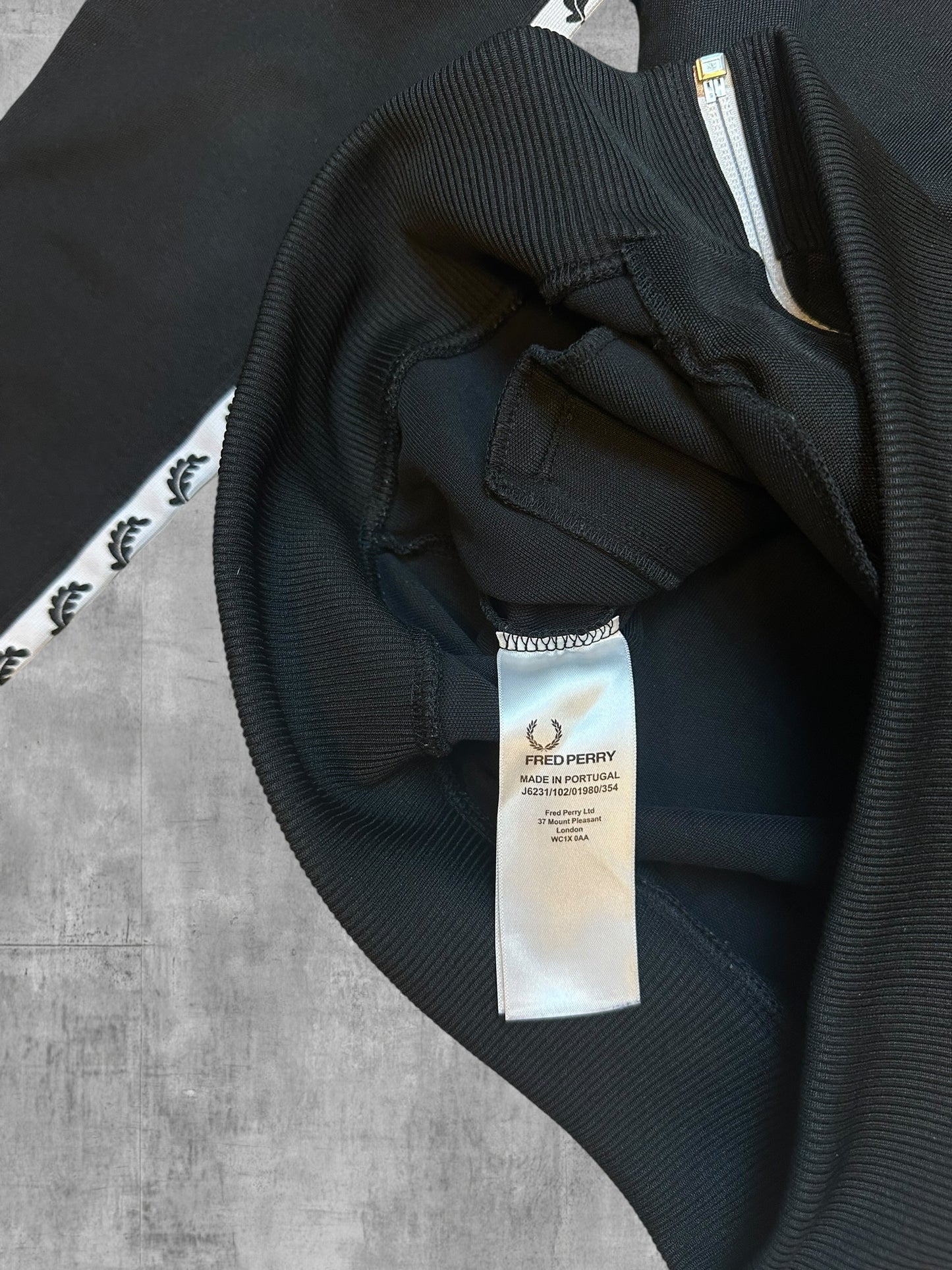 Fred Perry Vintage Trainingsjacke Taped Schwarz Weiß M