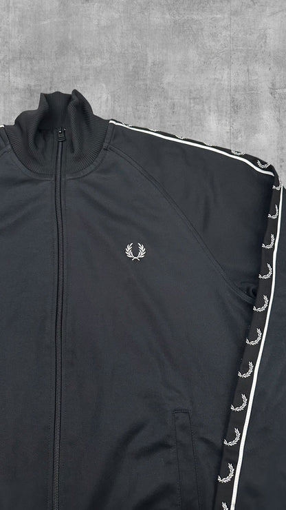 Fred Perry Trainingsjacke Taped Zip Jacke Schwarz Weiß M