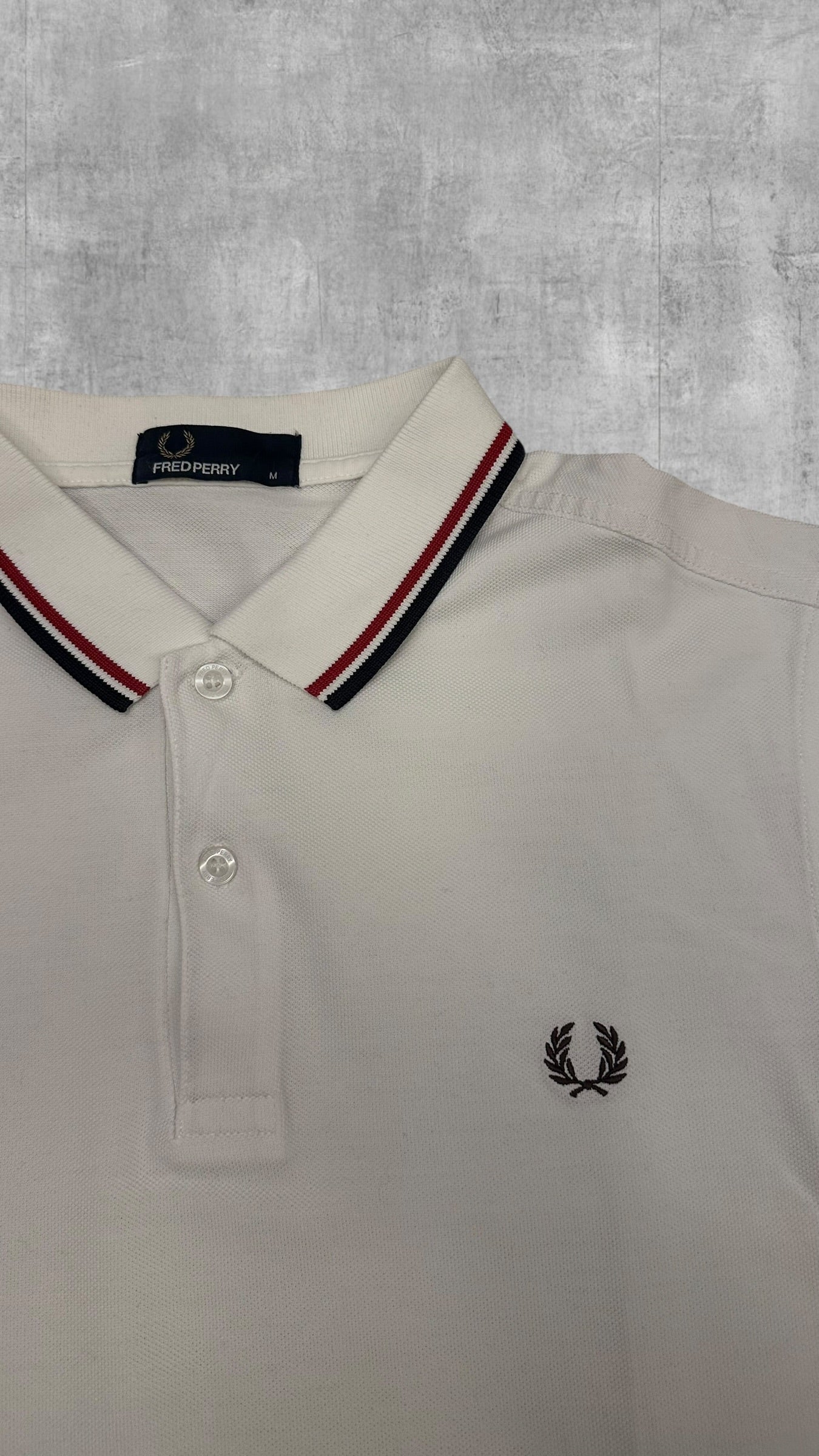 Fred Perry Polo Shirt Weiß Schwarz Rot M