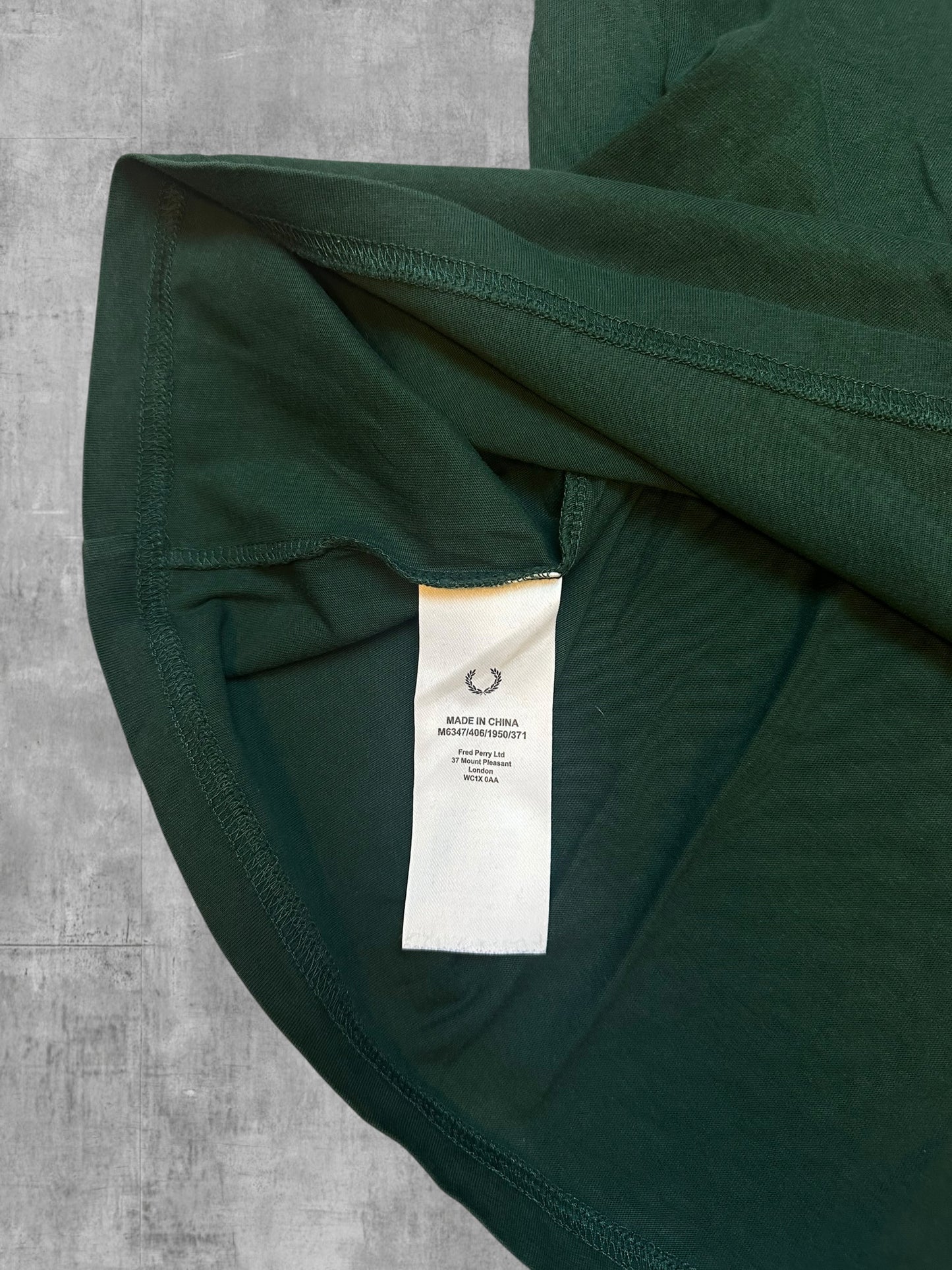 Fred Perry T-Shirt Taped Dunkelgrün XL