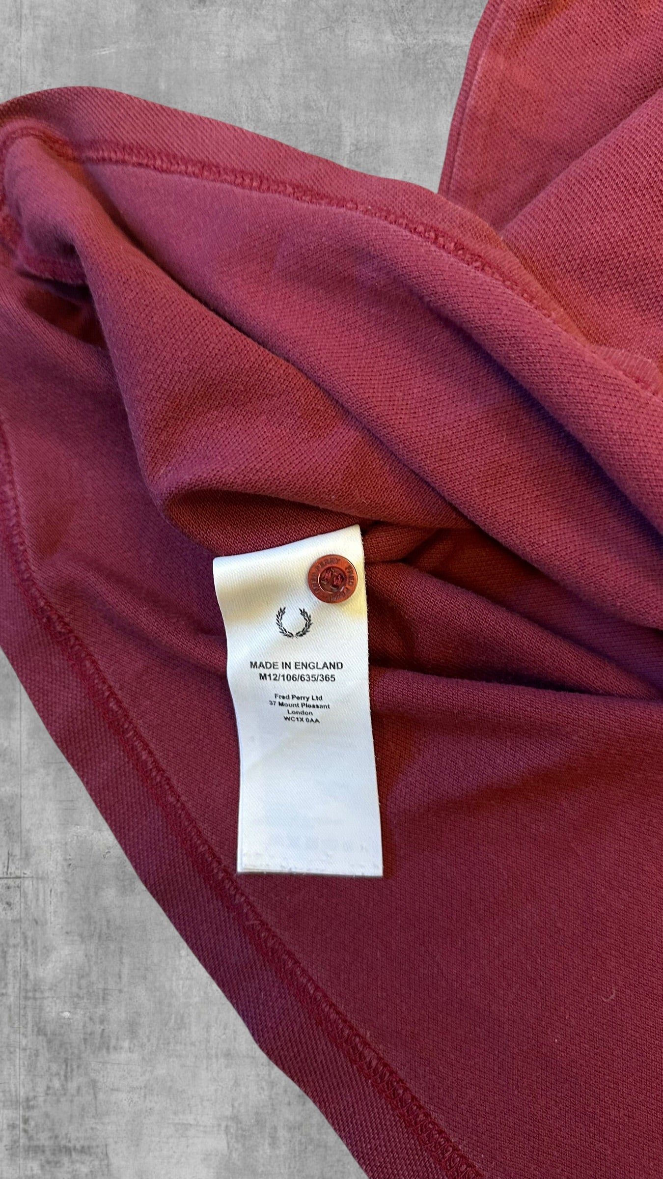 Fred Perry Polo Shirt Weinrot Hellblau M
